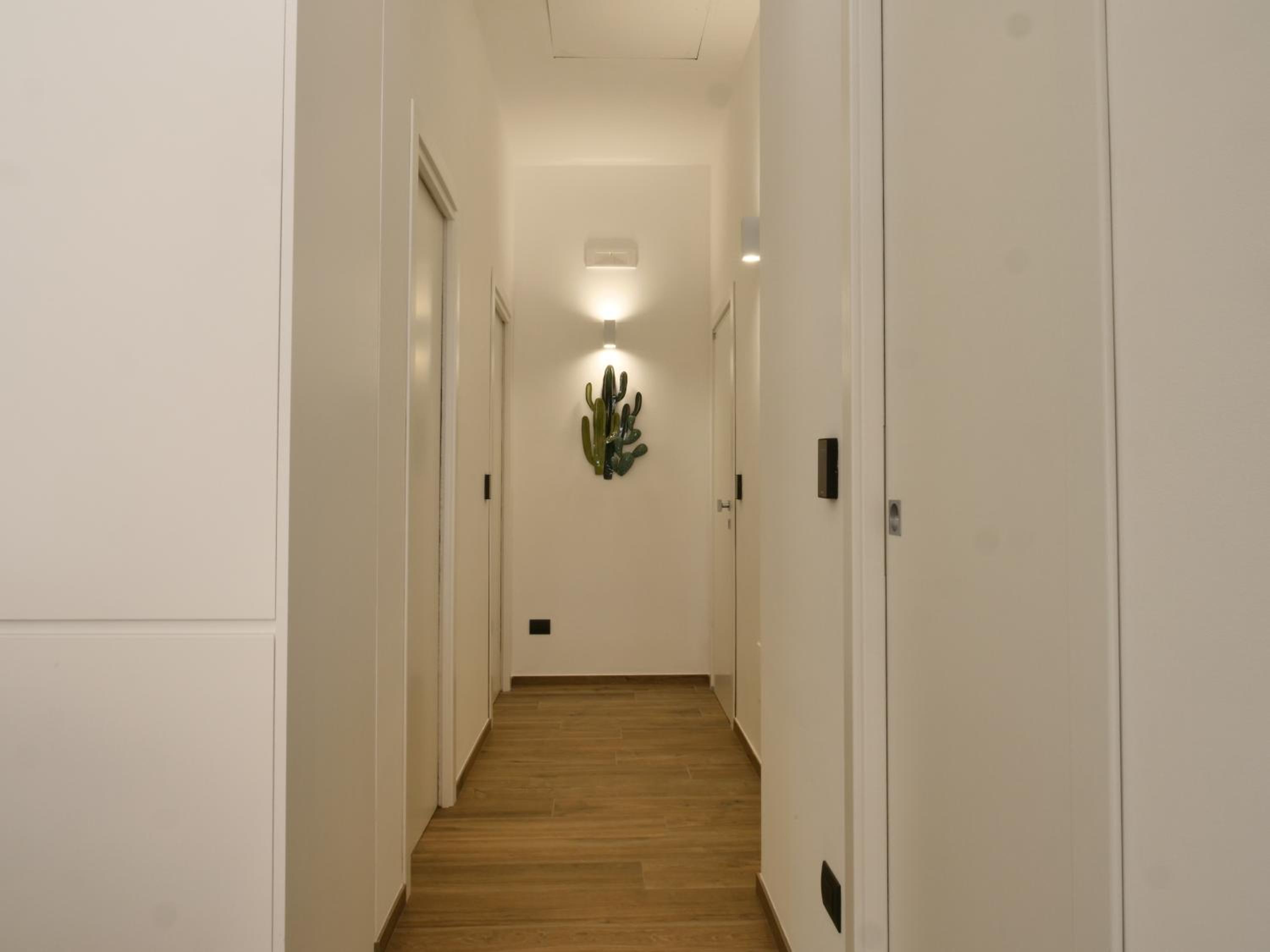 Double or Twin Room with Private Bathroom photo 2