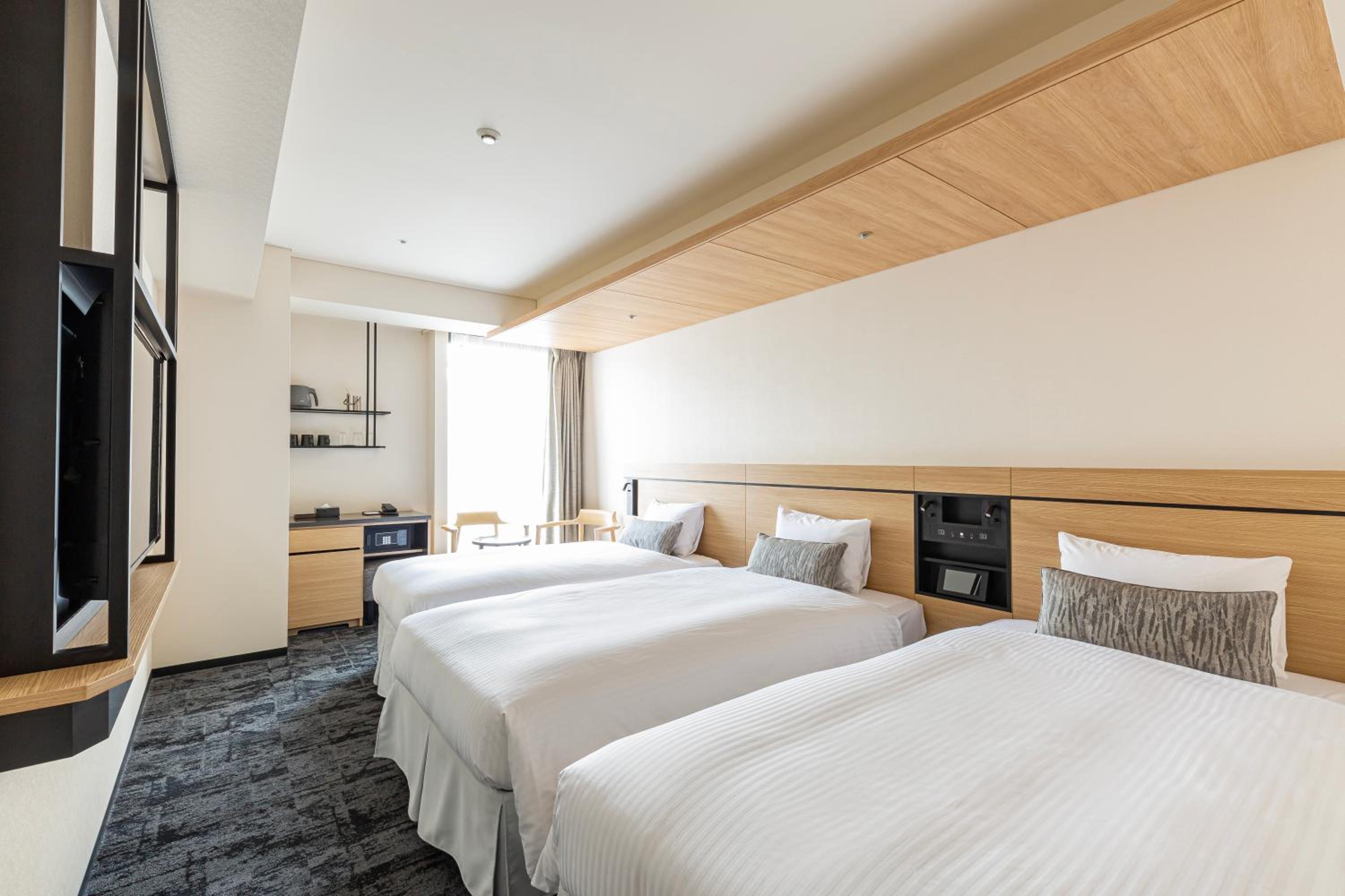 Standard Triple Room - Non-Smoking photo 1