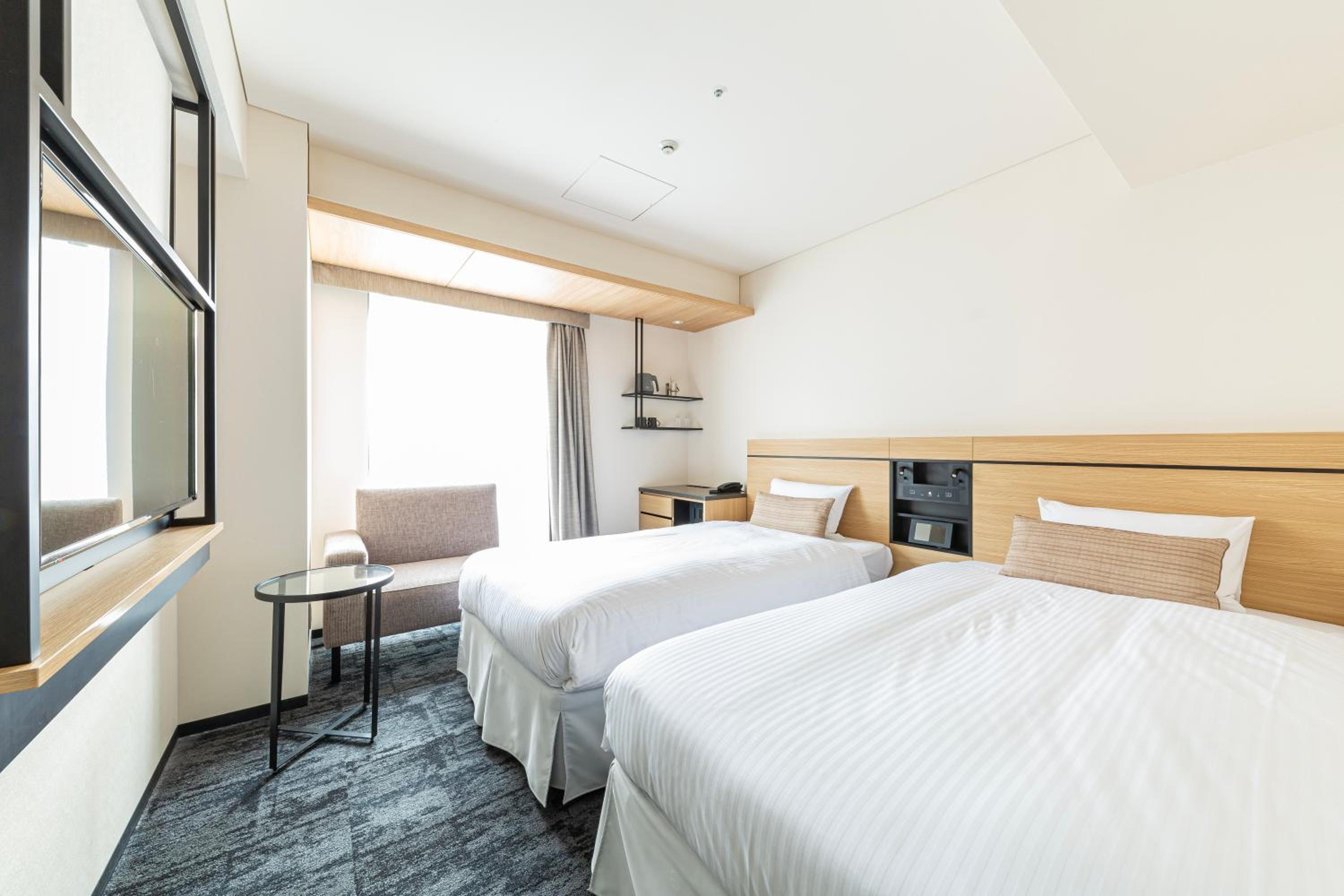 Economy Twin Room - Non-Smoking photo 1