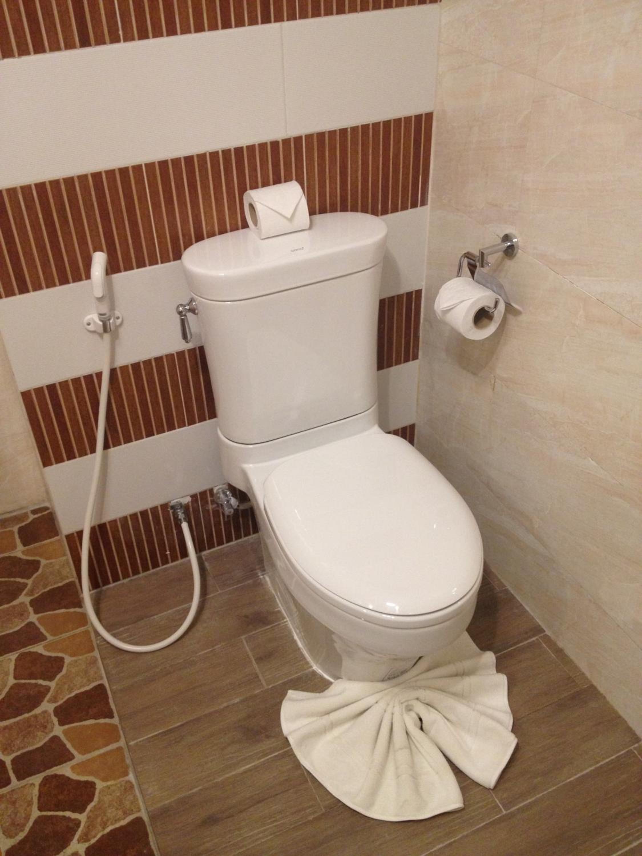 Deluxe Double Room - Photo 9
