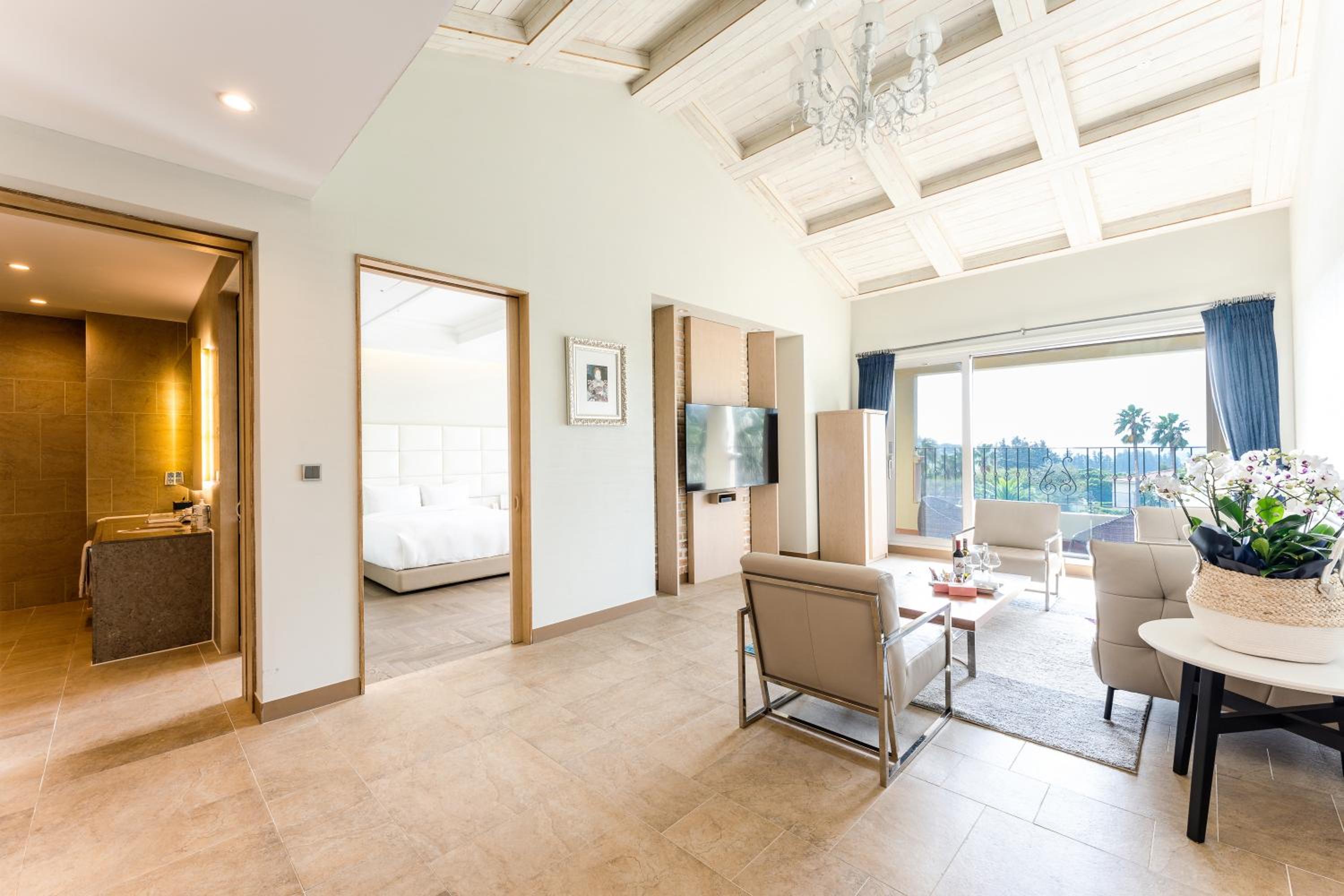 Penthouse Suite
