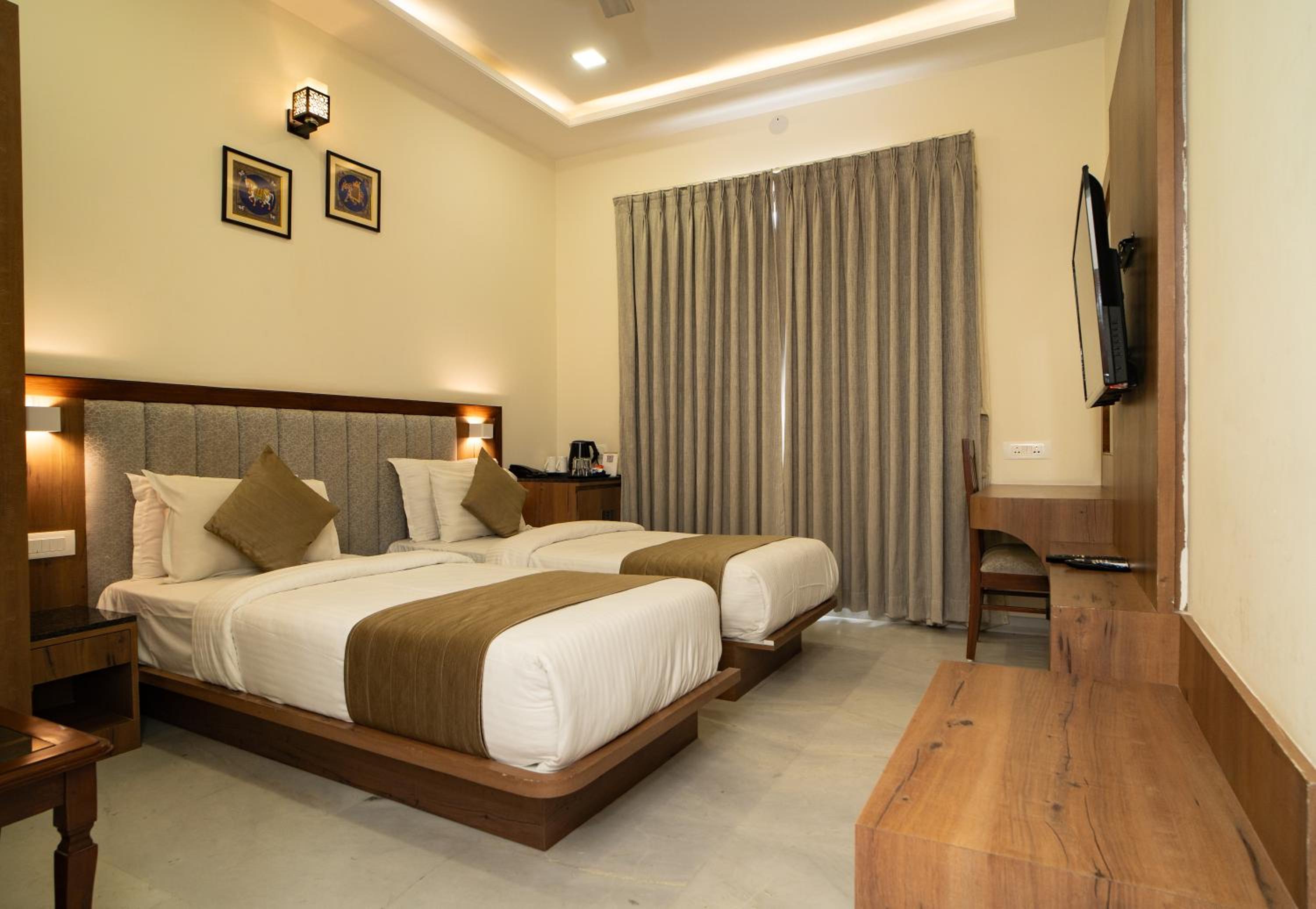 Superior Twin Room