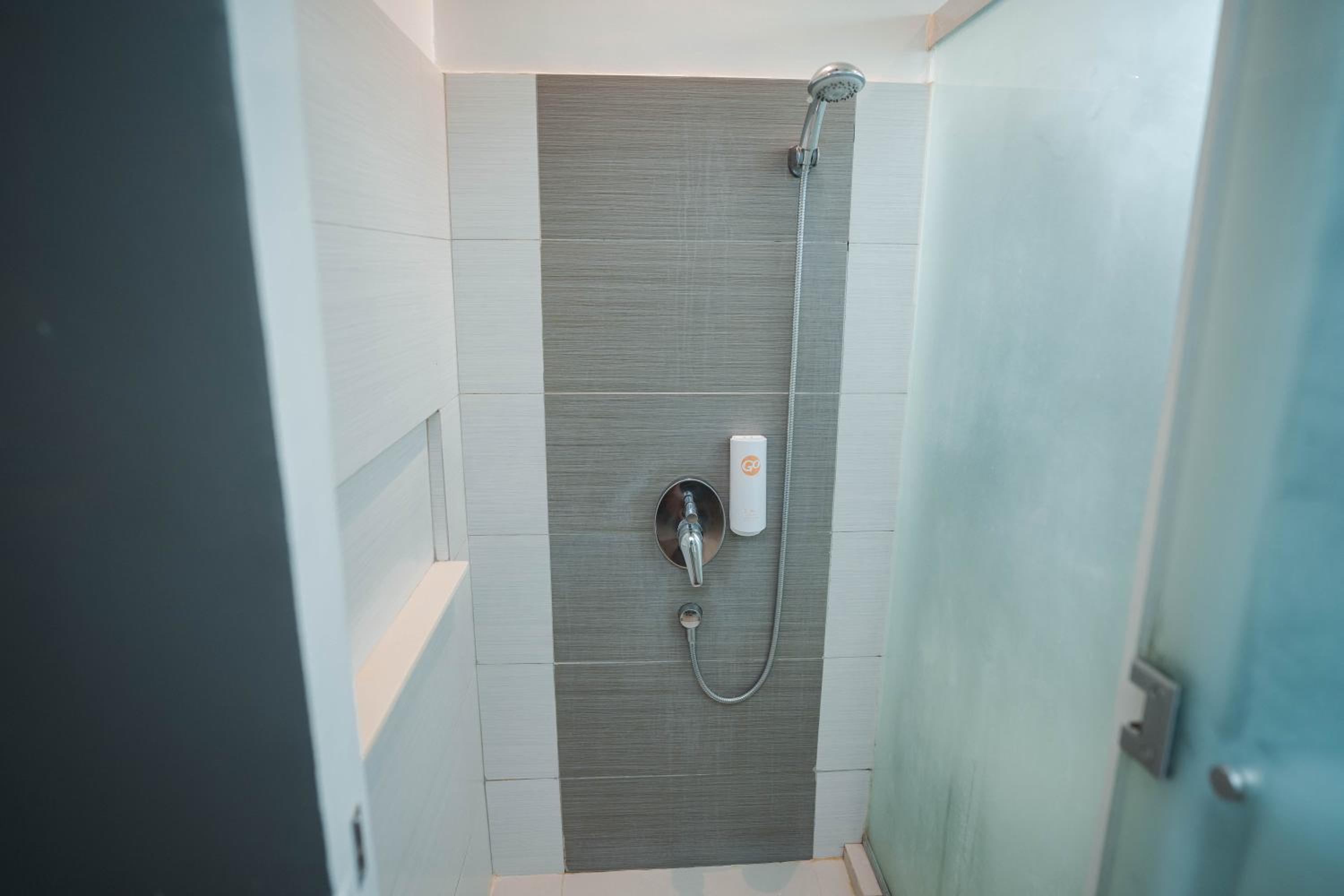 Twin Room - Photo 8