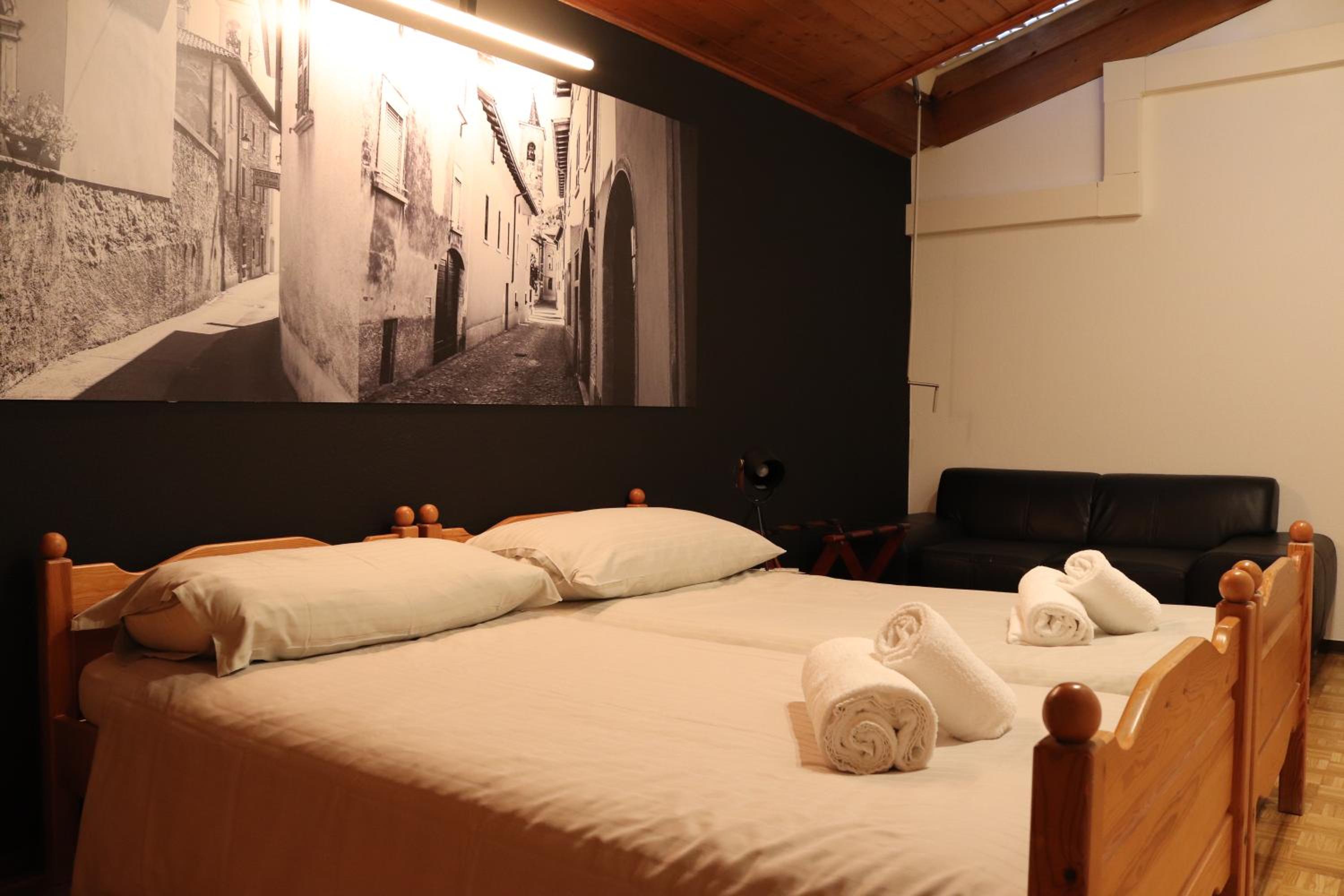Double or Twin Room photo 2