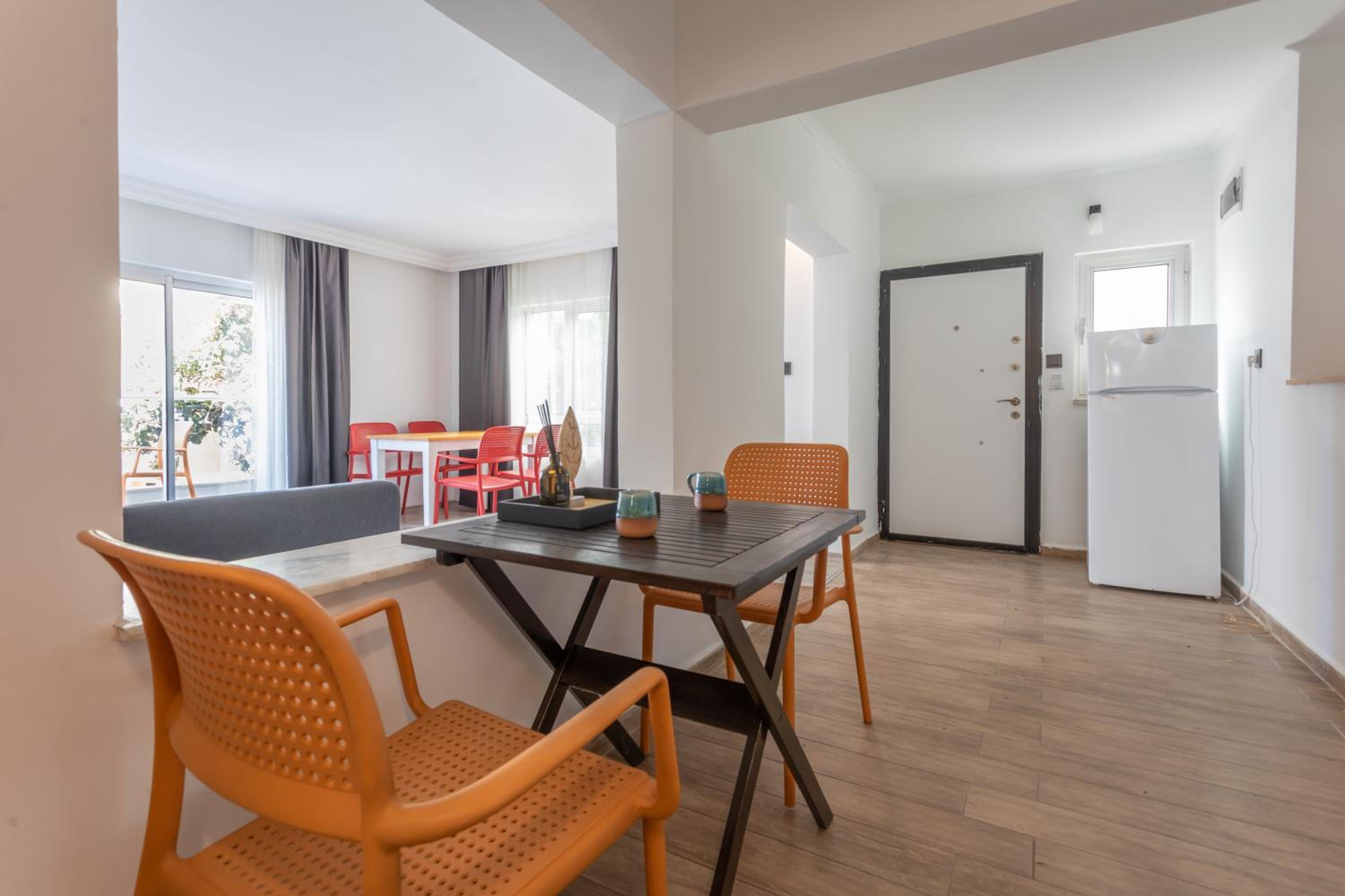 Apartment With Garden View photo 3