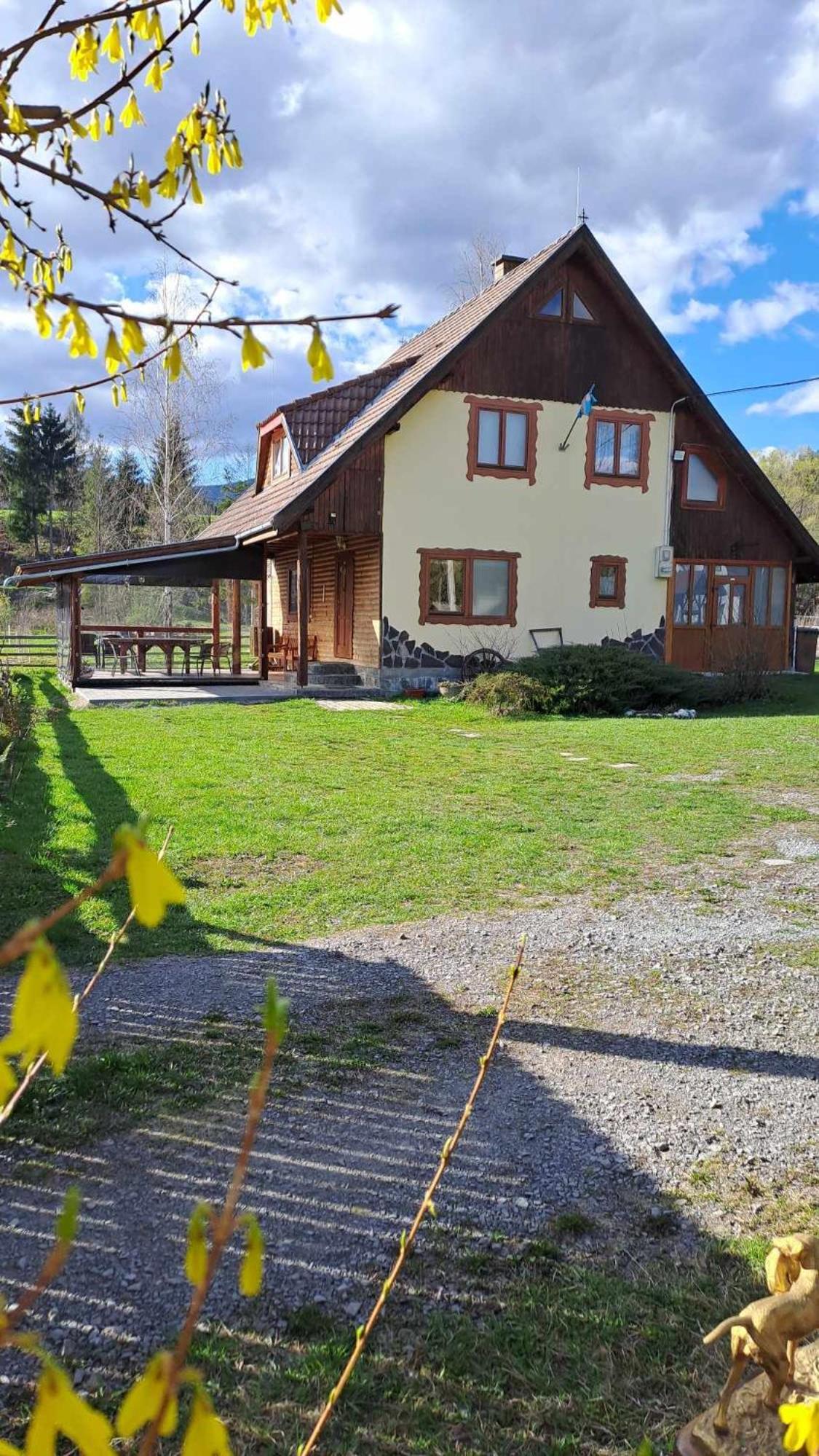 Chalet photo 2