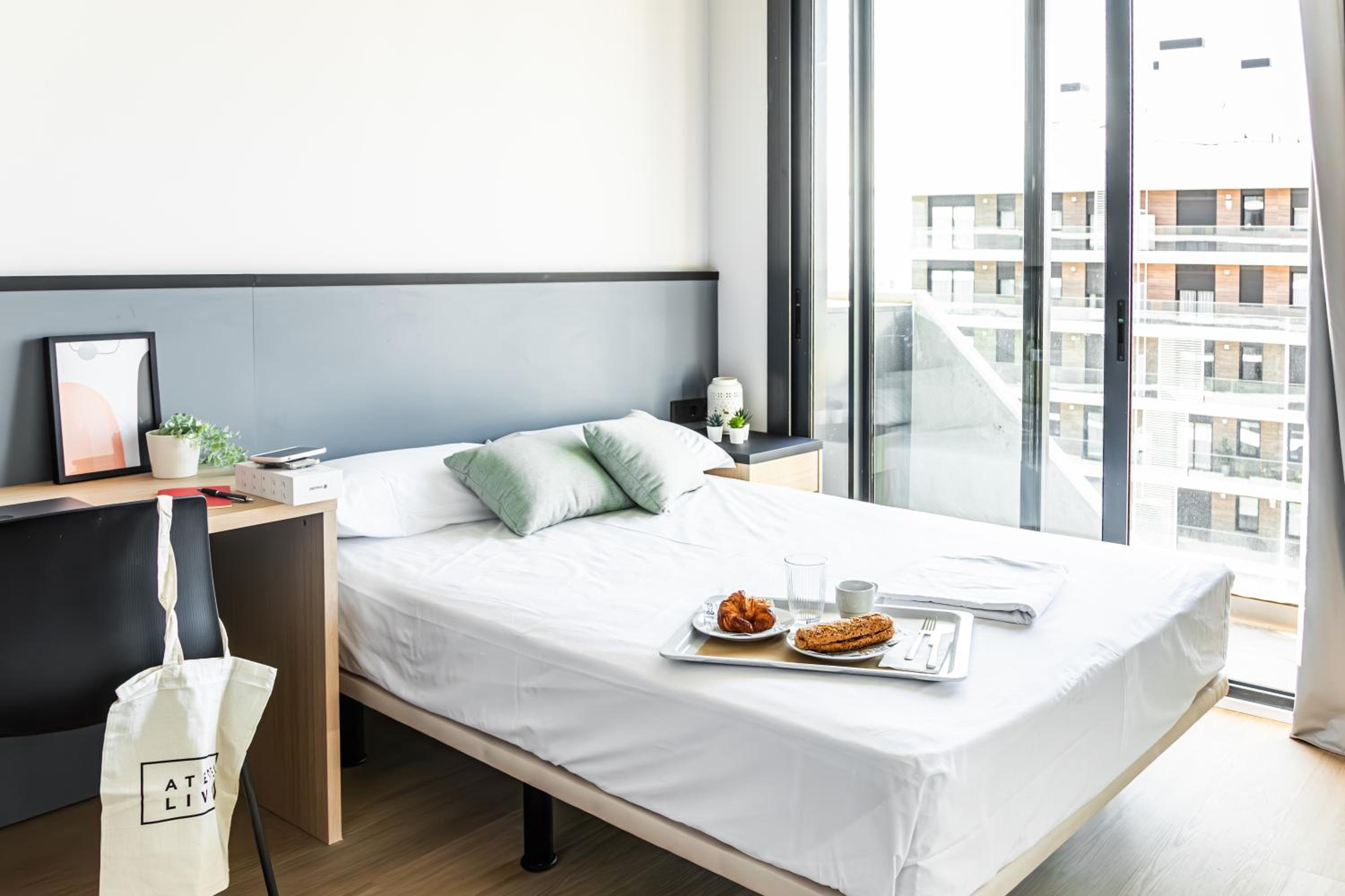 Habitación Estándar con Cama Queen