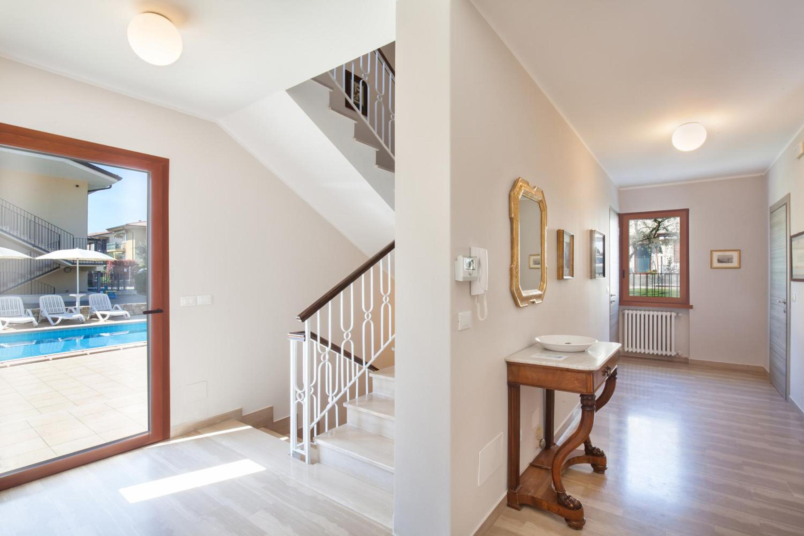 Villa photo 1