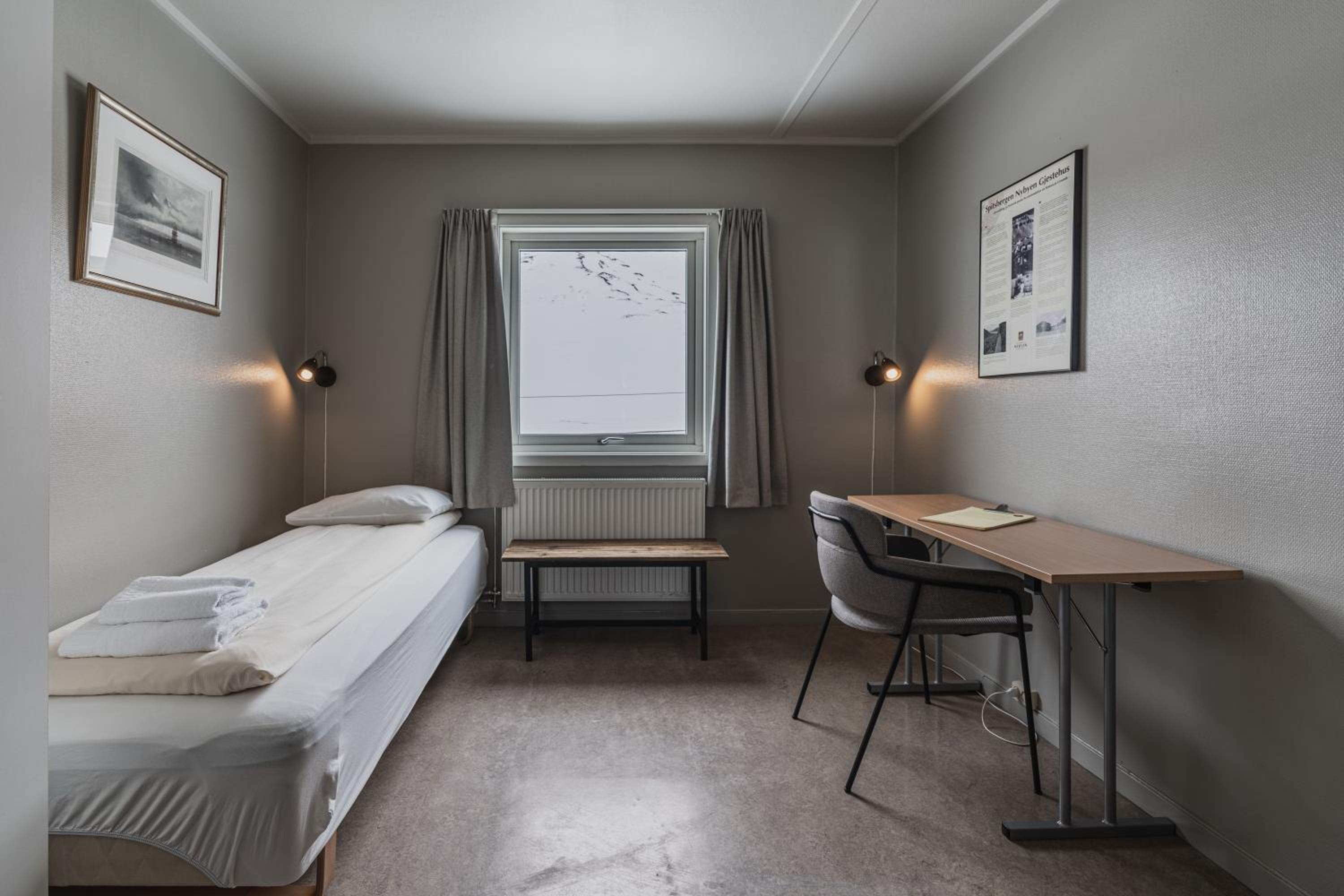 Economy Single Room with Shared Bathroom photo 1