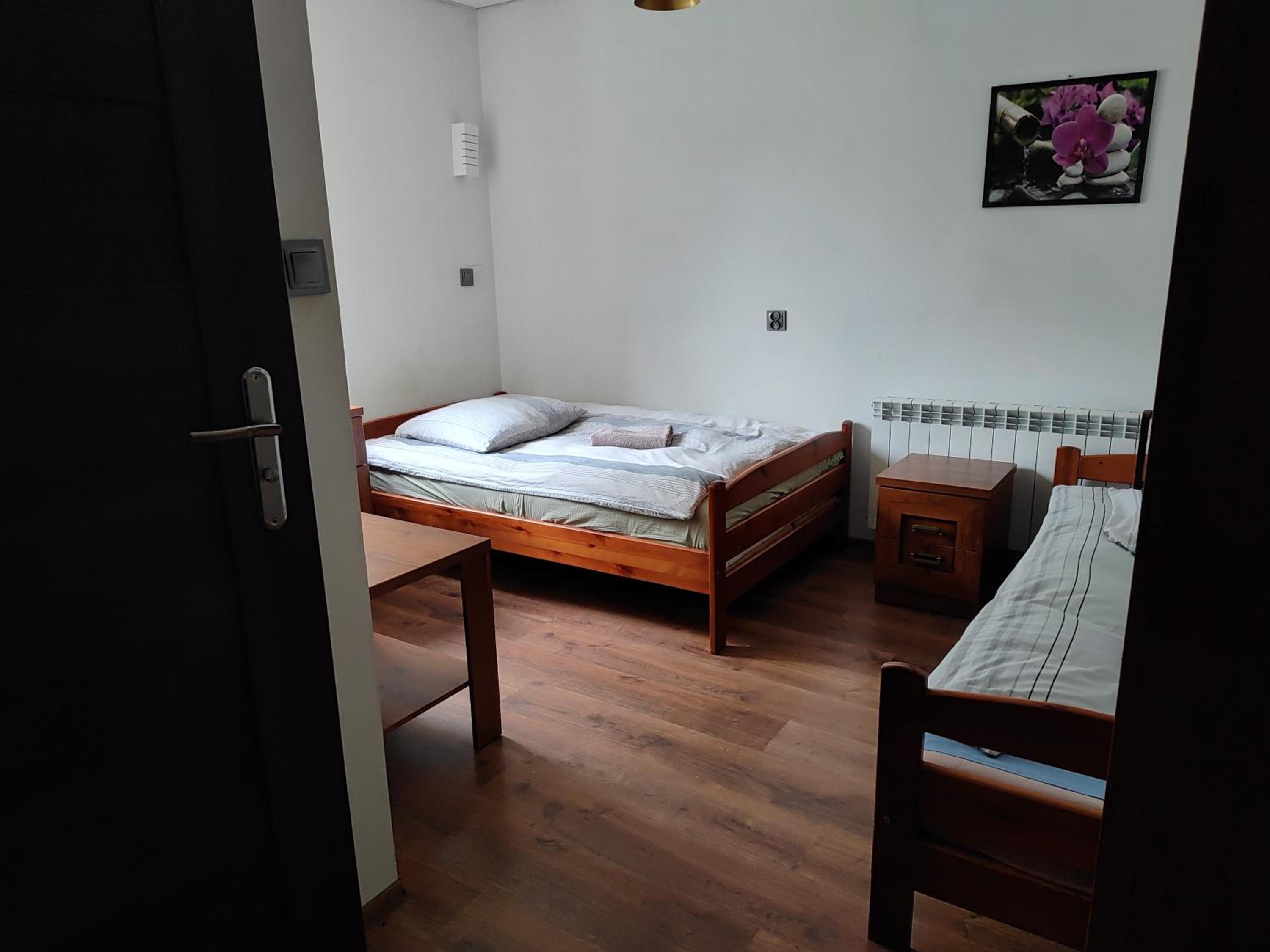 Deluxe Double Room with Shower - Photo 1