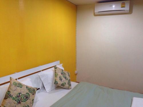 Standard Double Room photo 3