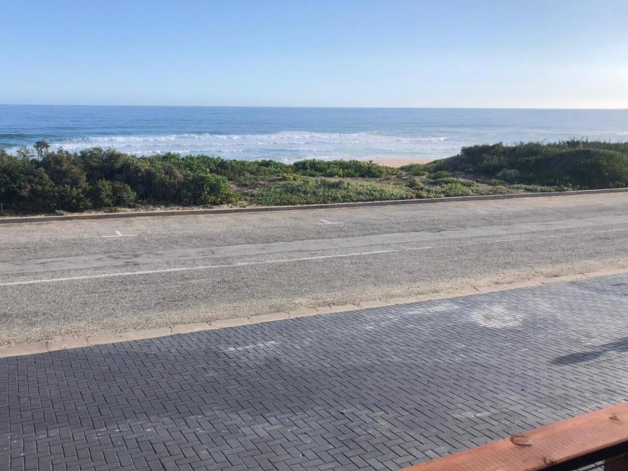 Apartment with Sea View photo 2