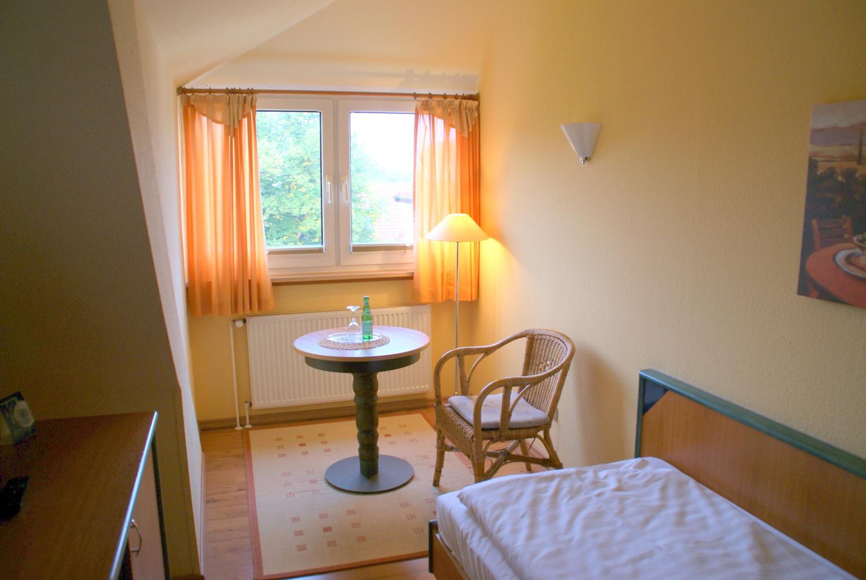 Standard Single Room