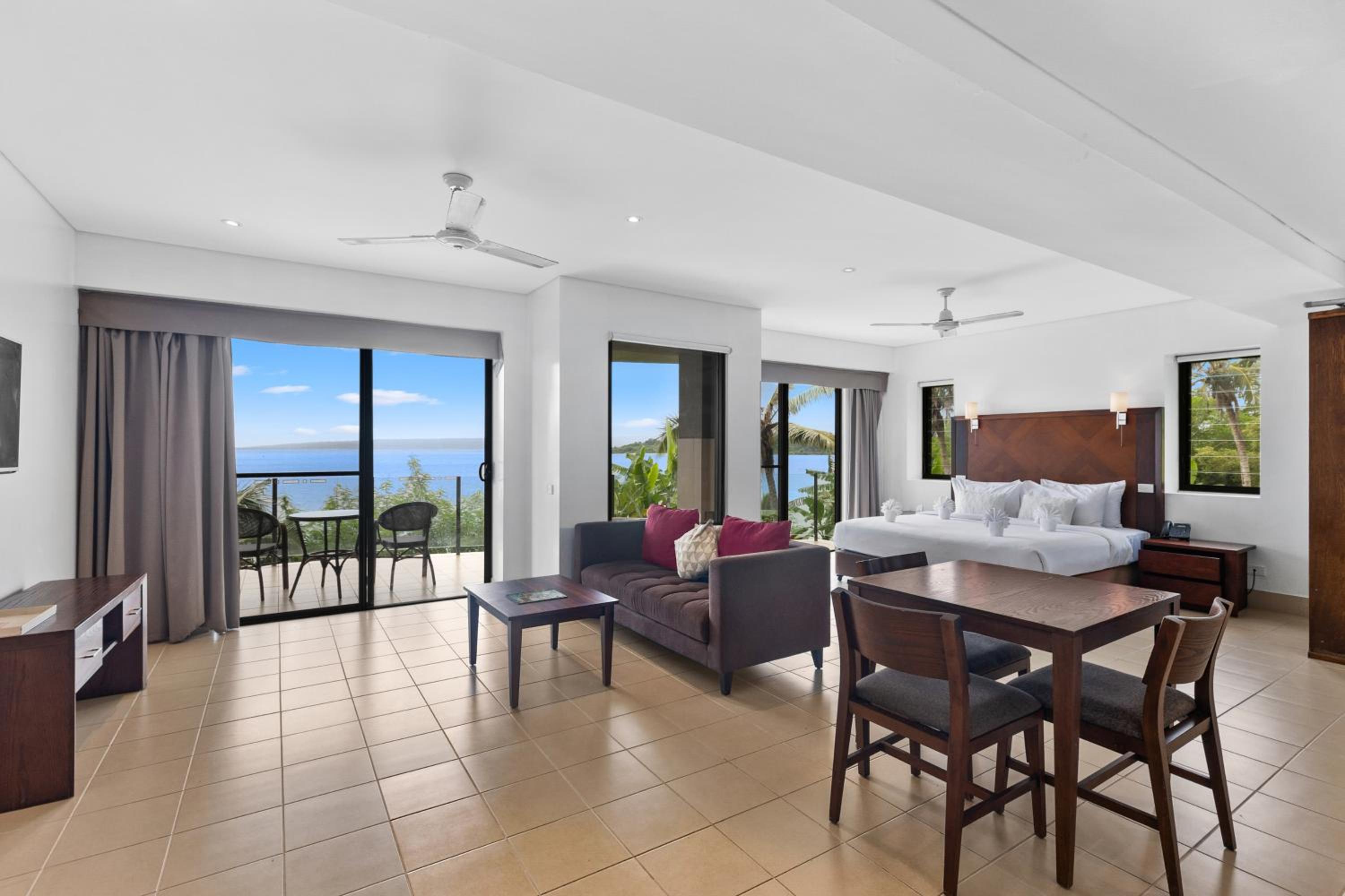 Deluxe Apartment with Ocean View photo 1