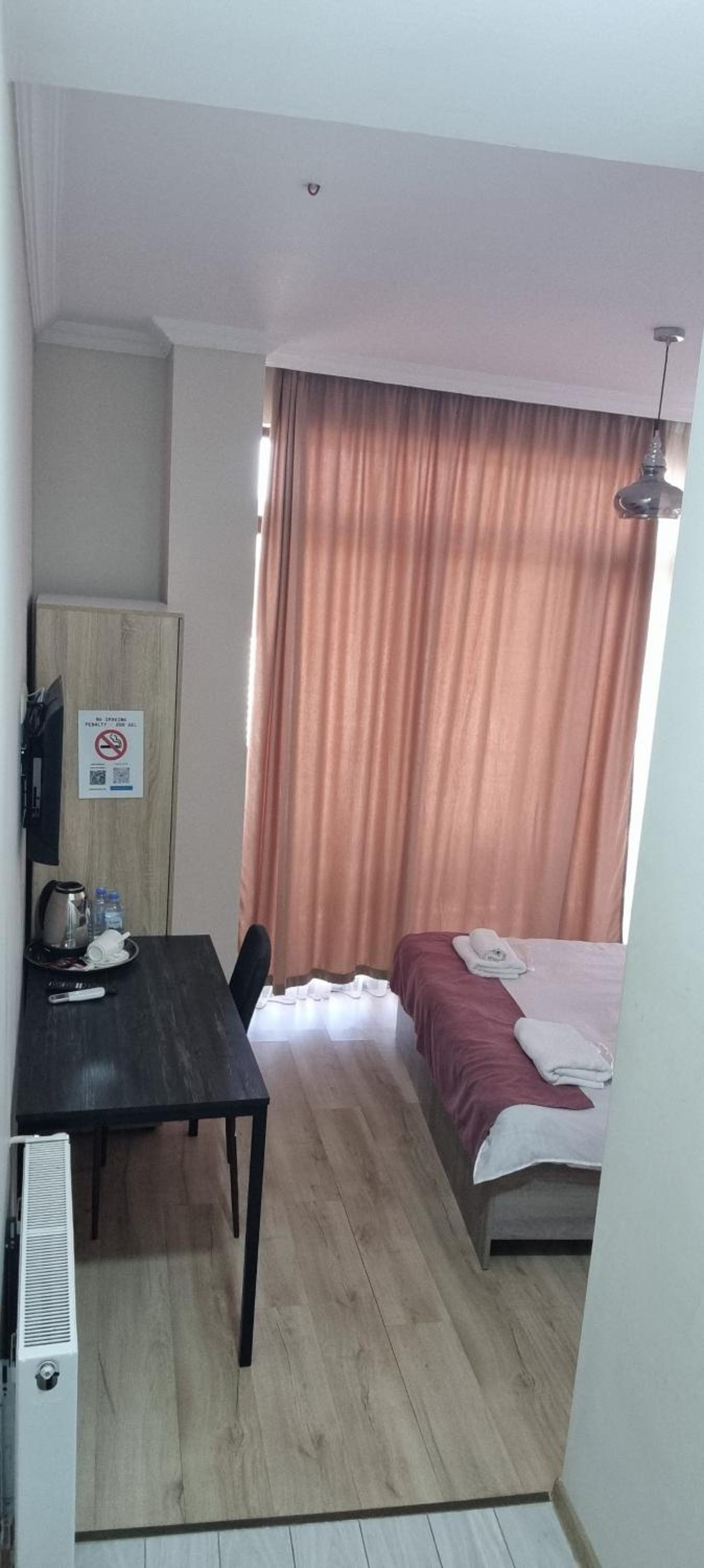 Double Room with Balcony - Photo 29