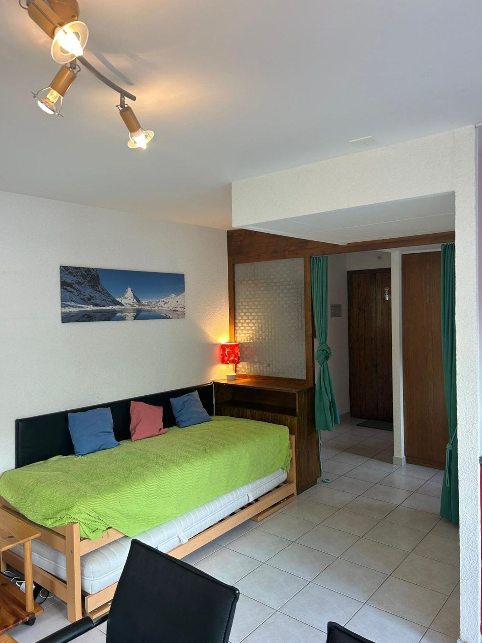 Apartment photo 1