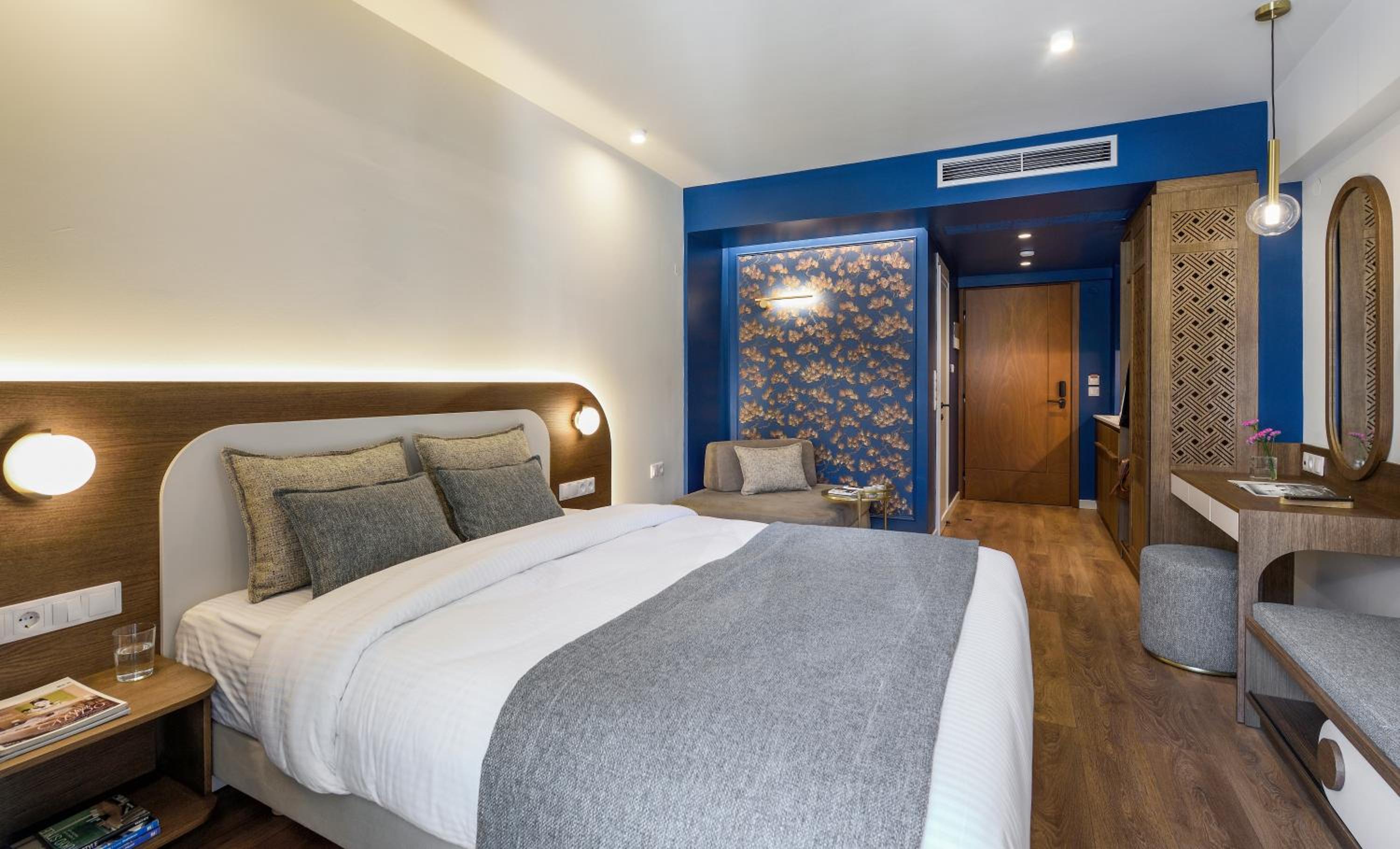 Comfort Triple Room