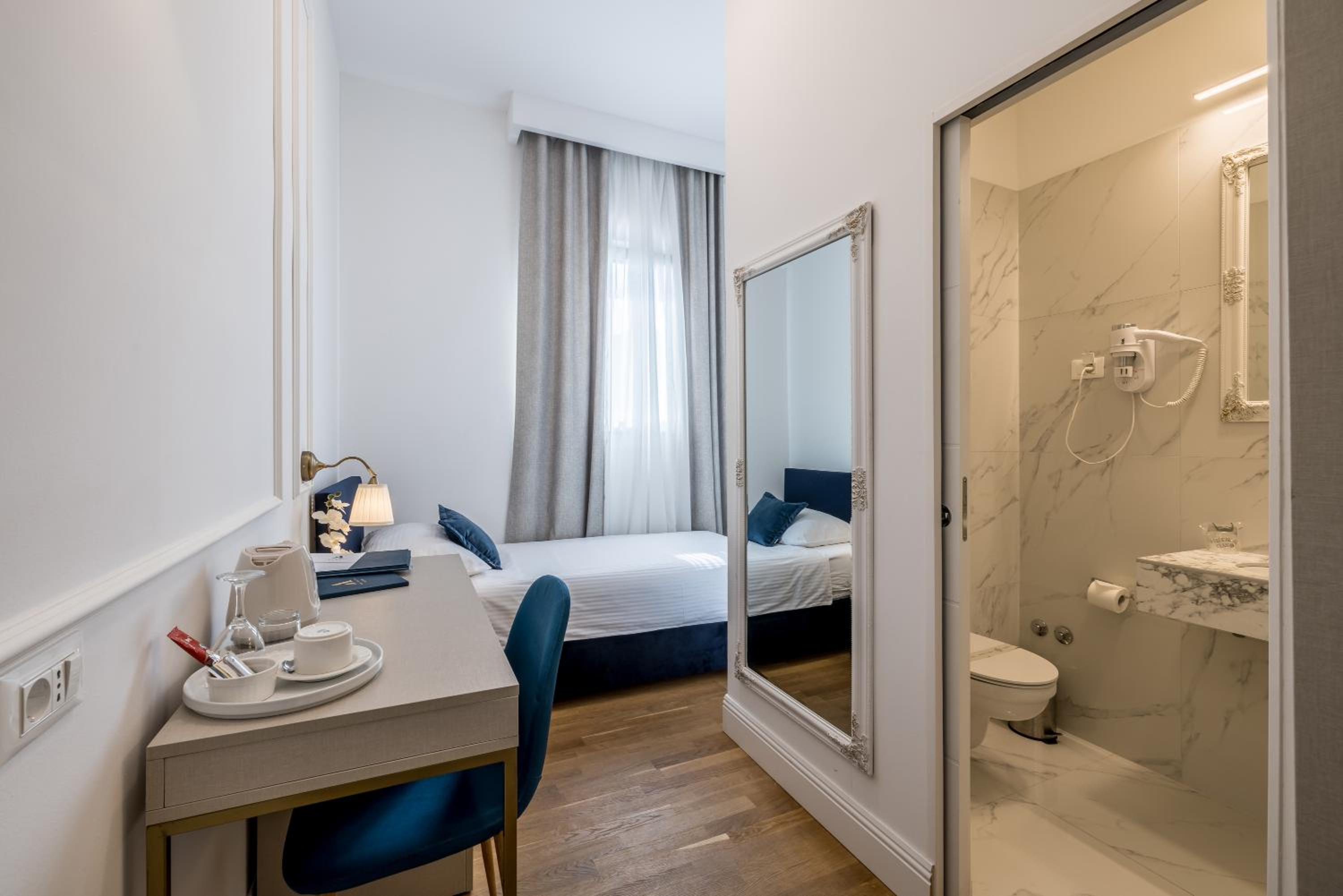 Single Room with Bathroom