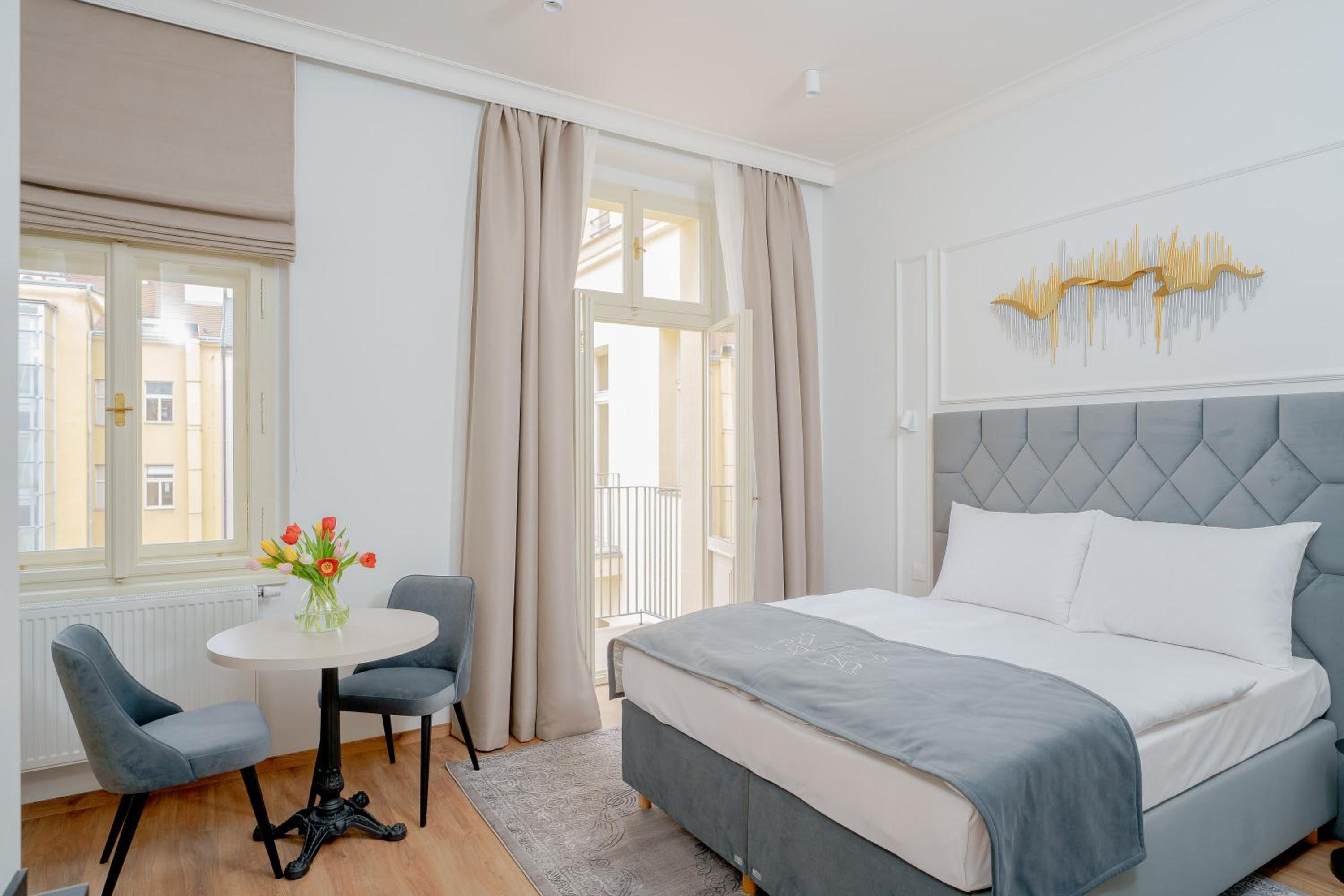 Comfort Double or Twin Room