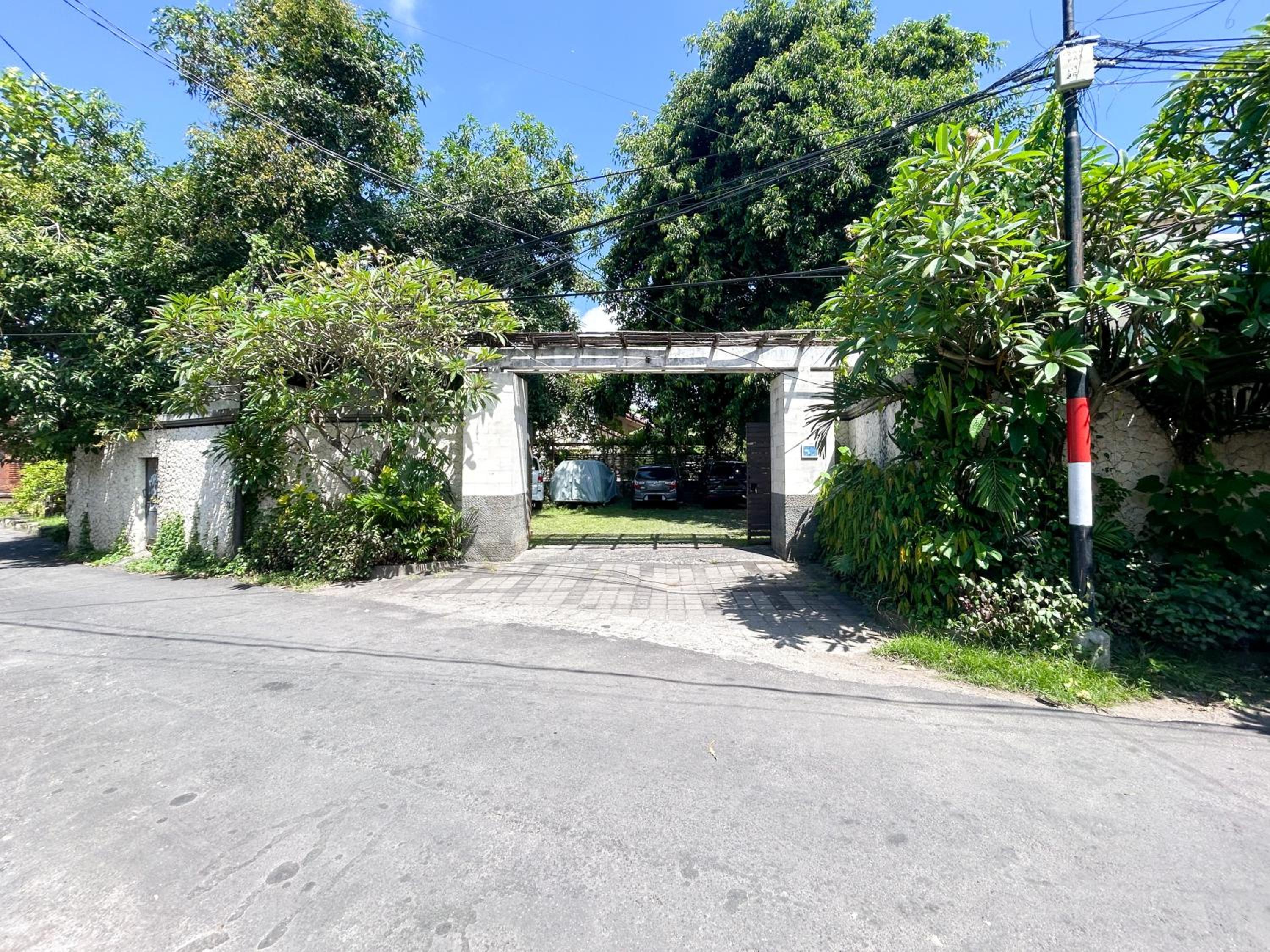 Two-Bedroom Villa - Photo 15