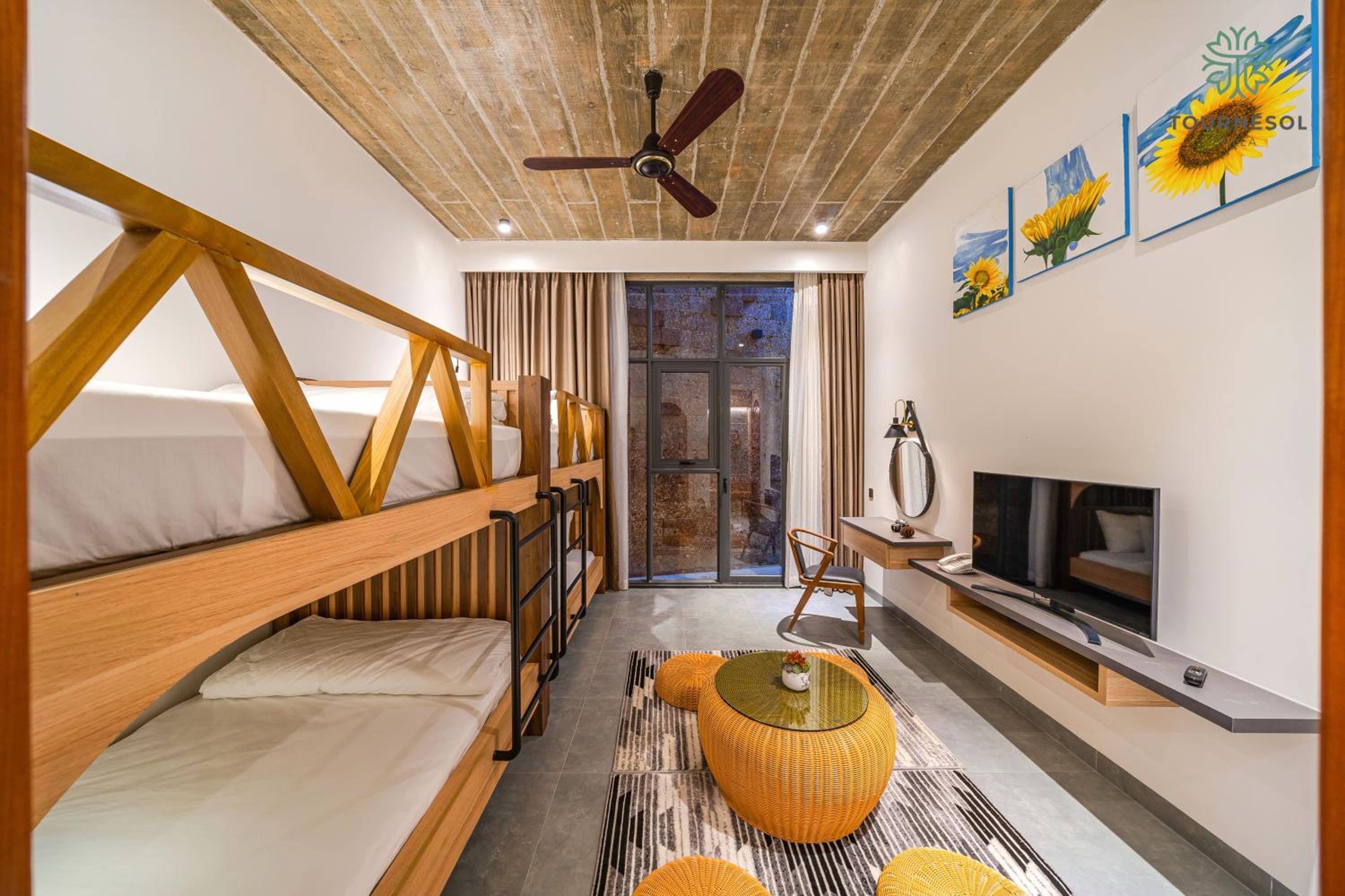 4-Bed Mixed Dormitory Room