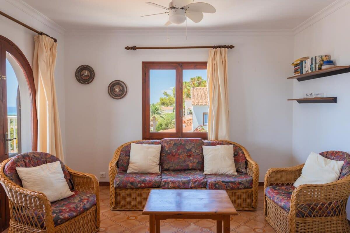 Villa photo 3