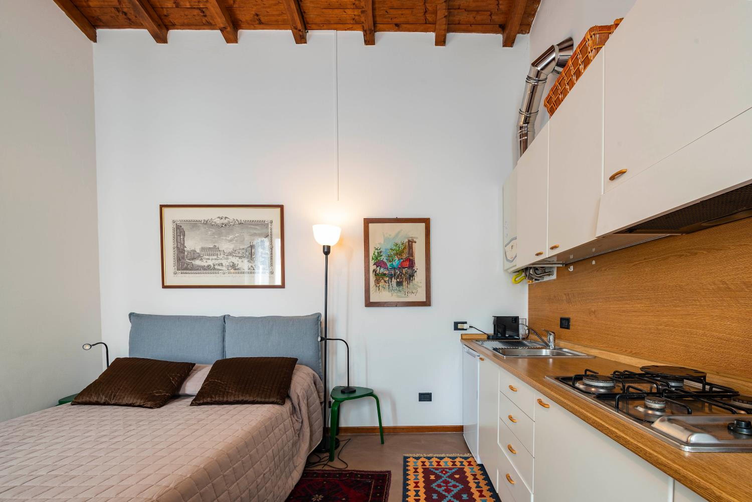 One-Bedroom Apartment