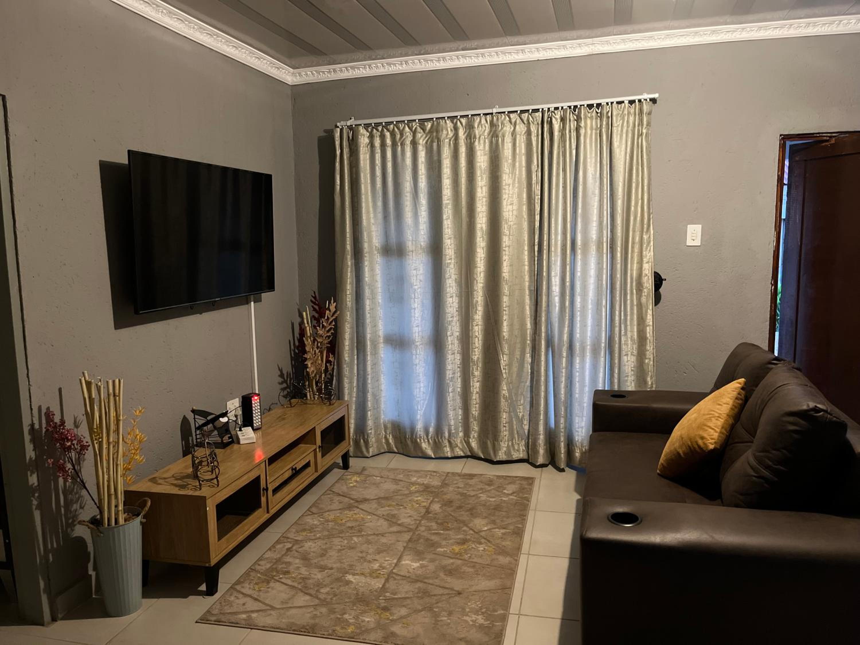 One-Bedroom Villa photo 1