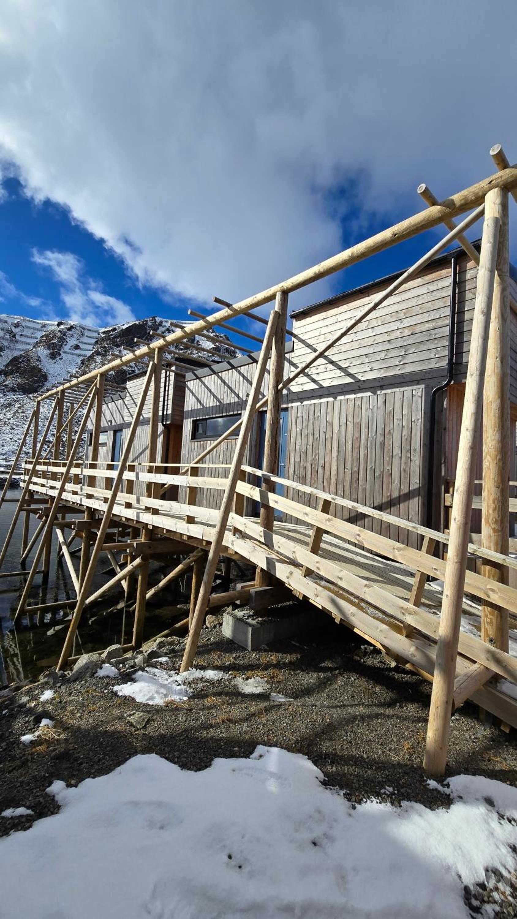 Designed Mini Cabin With Terrace - Open Loft Studio with Steep Stairs