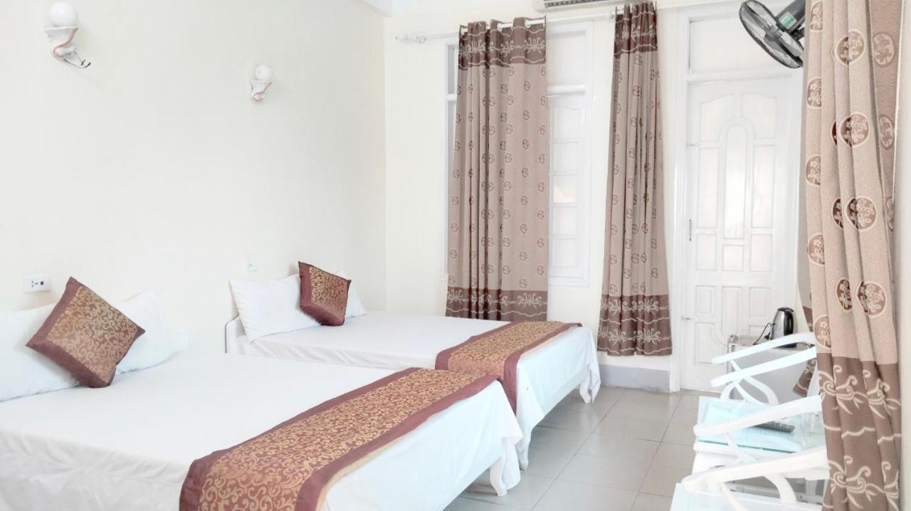 Standard King Room photo 1