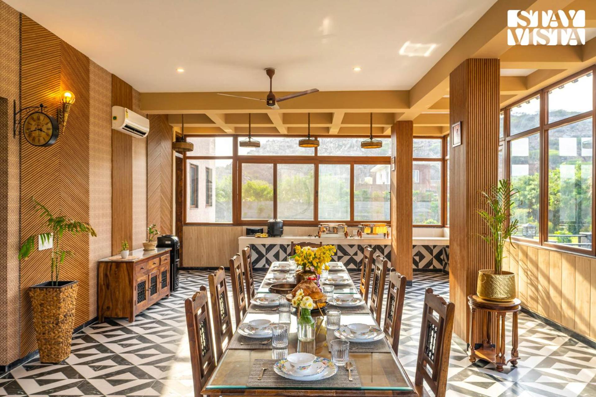 Villa photo 2