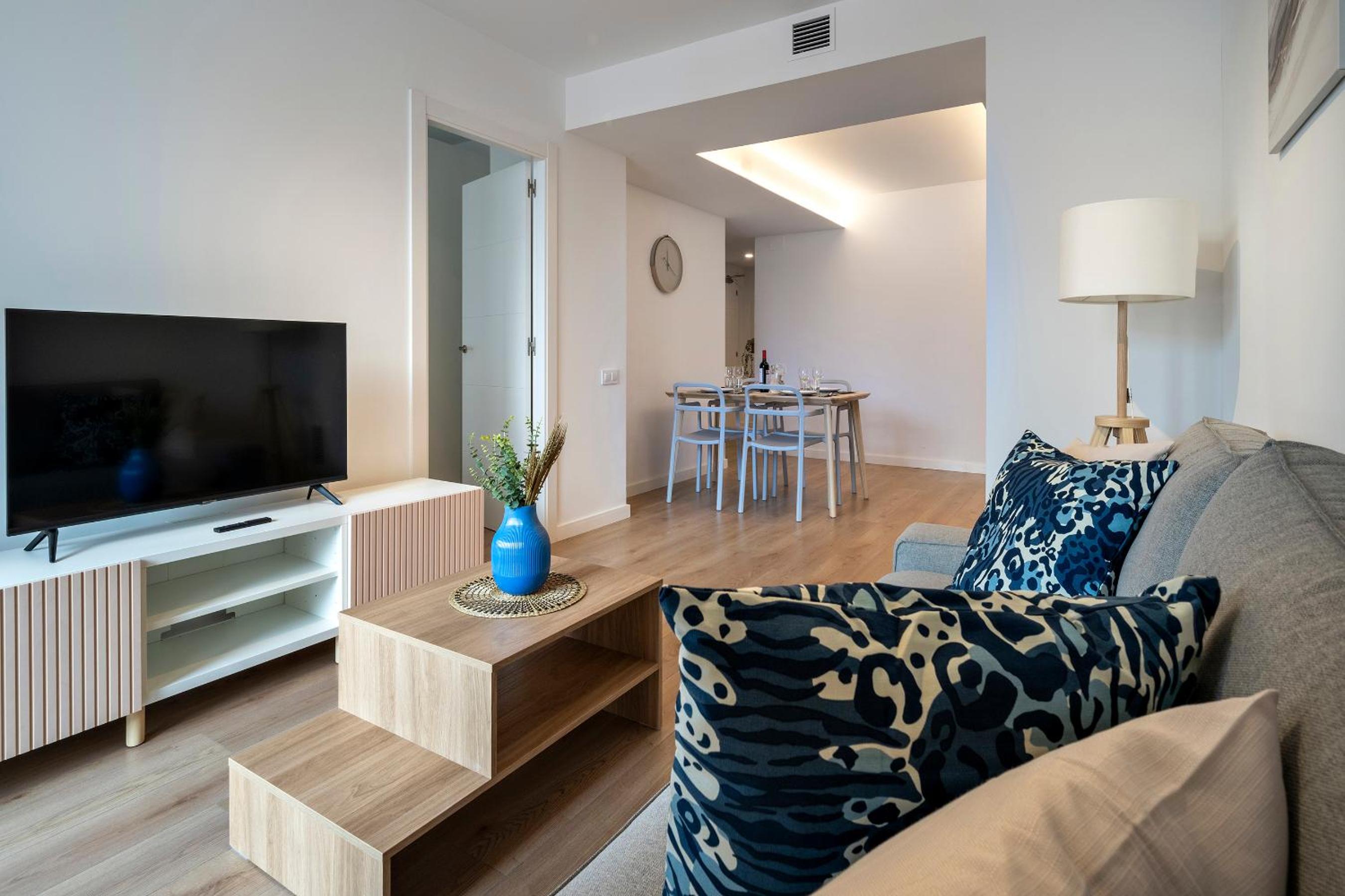 Apartamento con Balcón