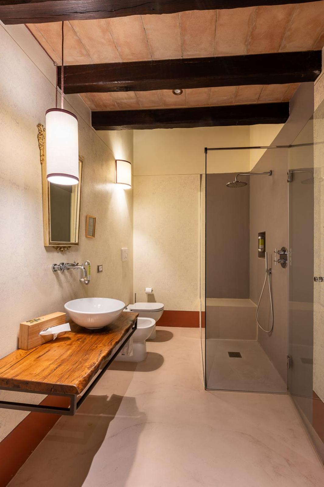 Family Suite - Photo 5