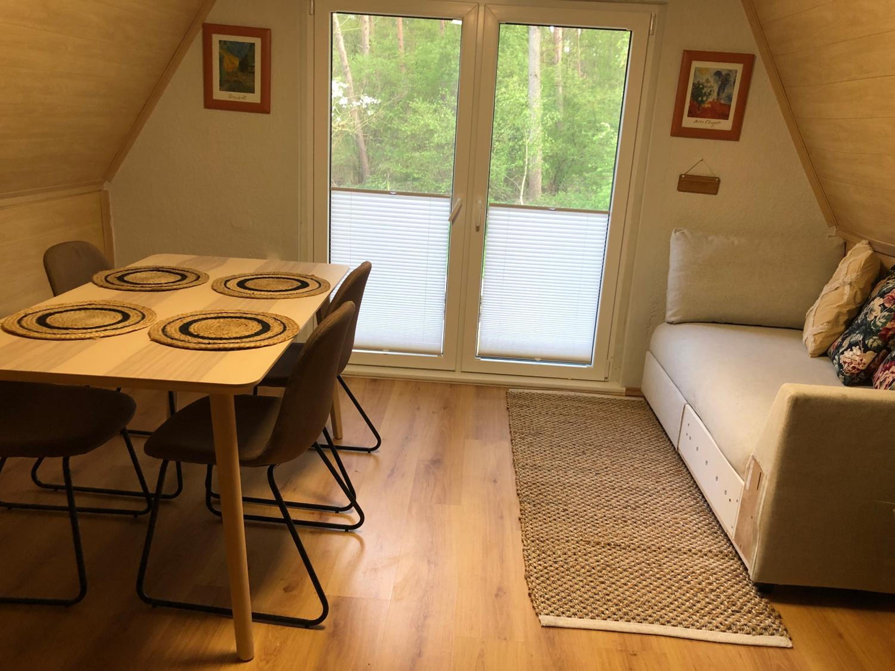 One-Bedroom House photo 1