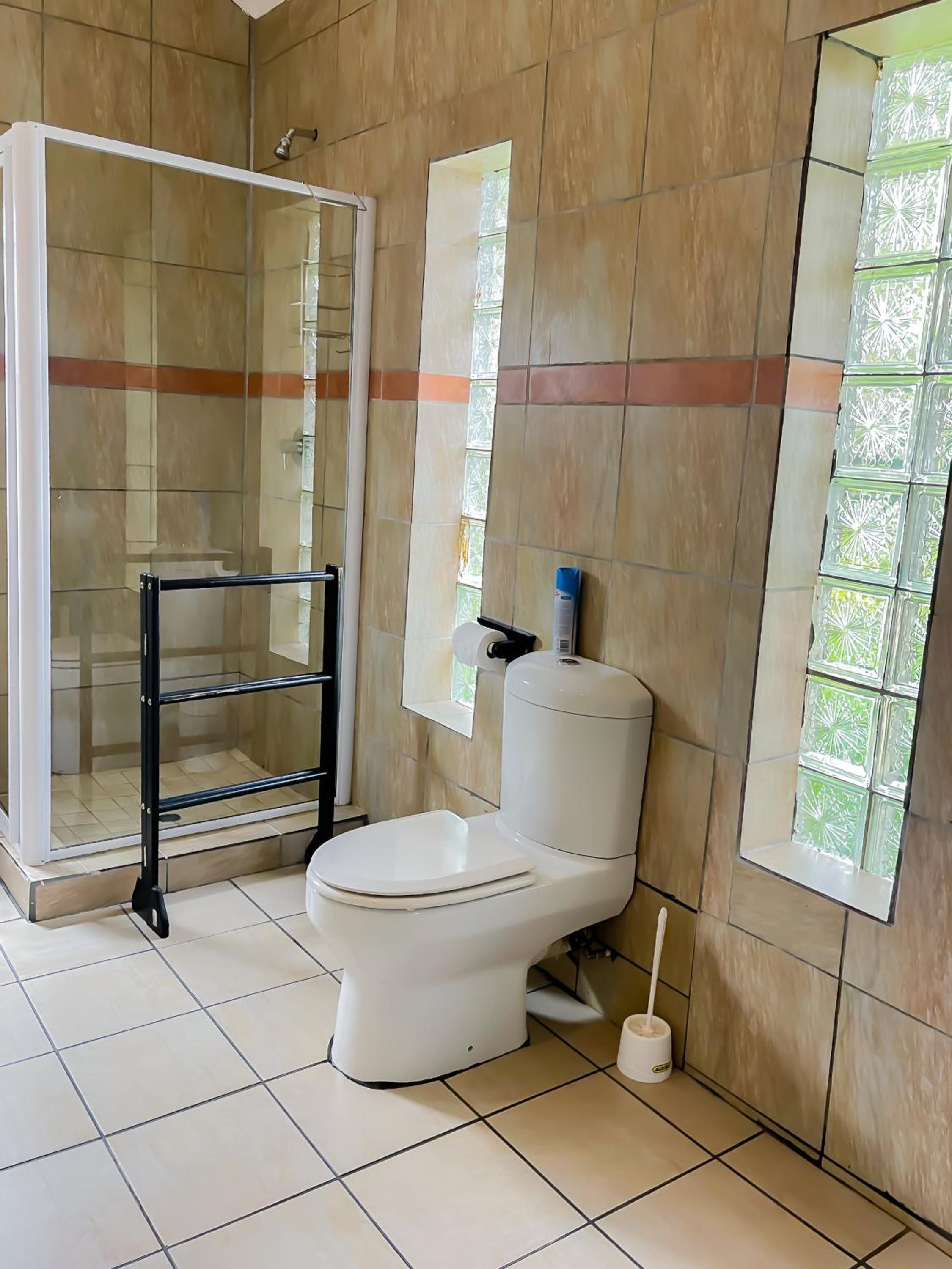 Standard Double or Twin Room with Garden View - Photo 2