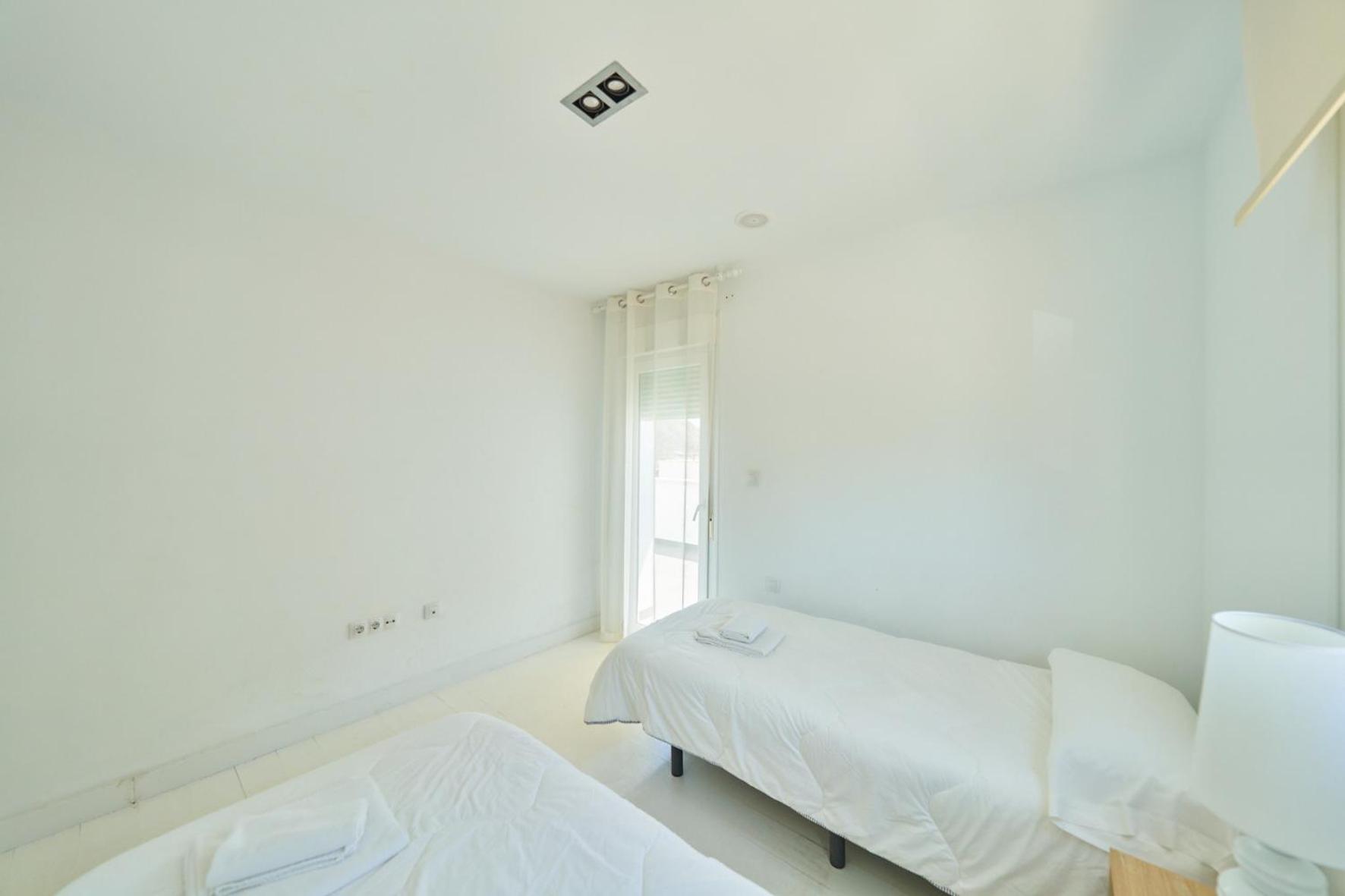 Villa photo 3