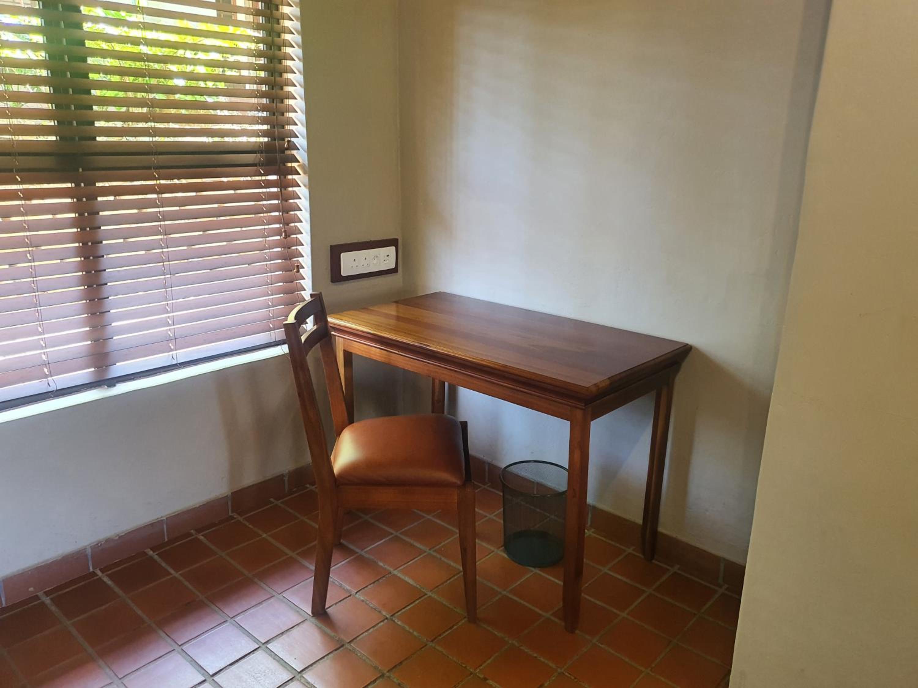 Standard Double Room - Photo 2