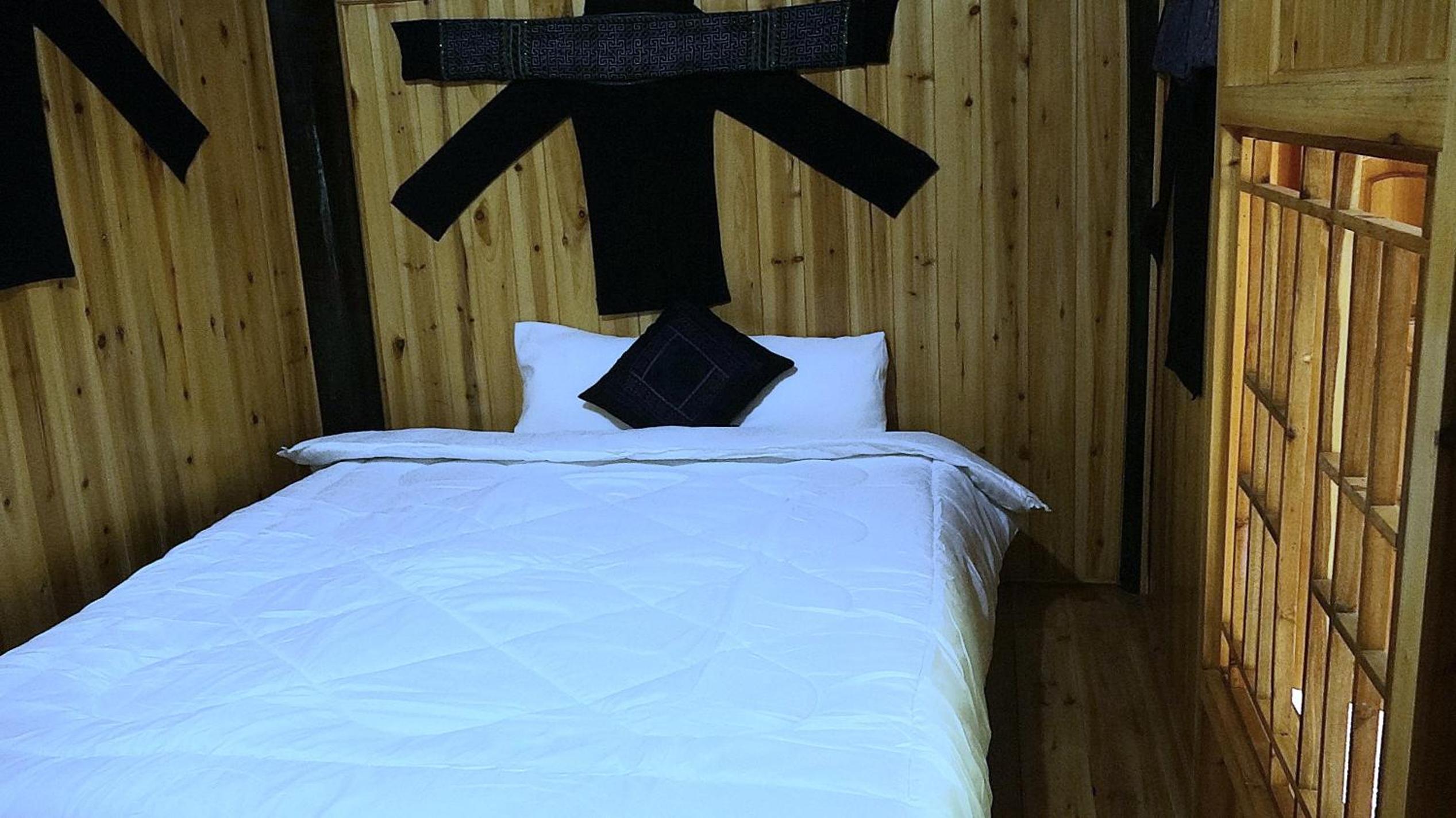 Large Double Room photo 1
