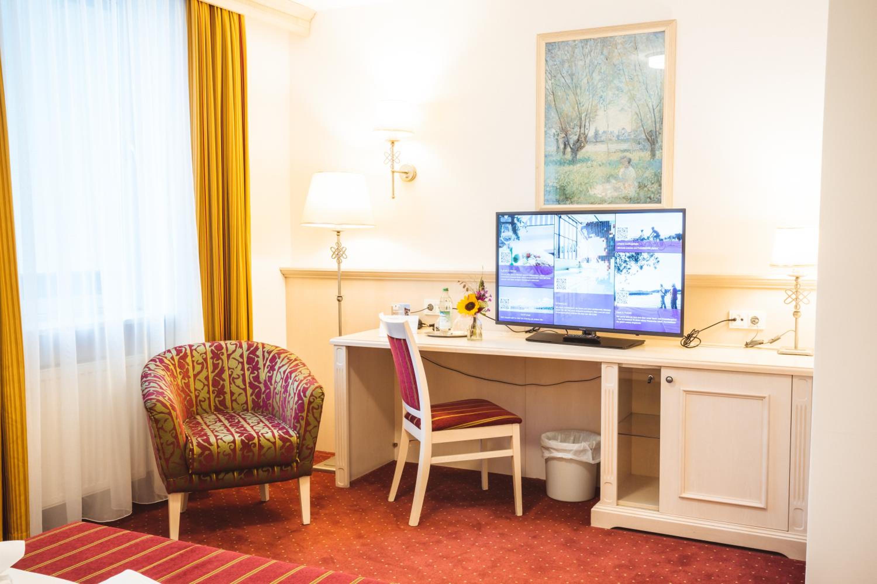 Double Room - Photo 9