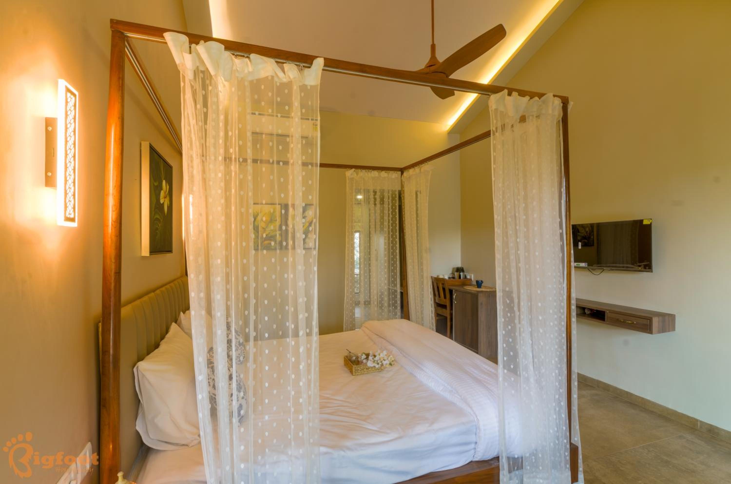 Deluxe Room - Photo 3