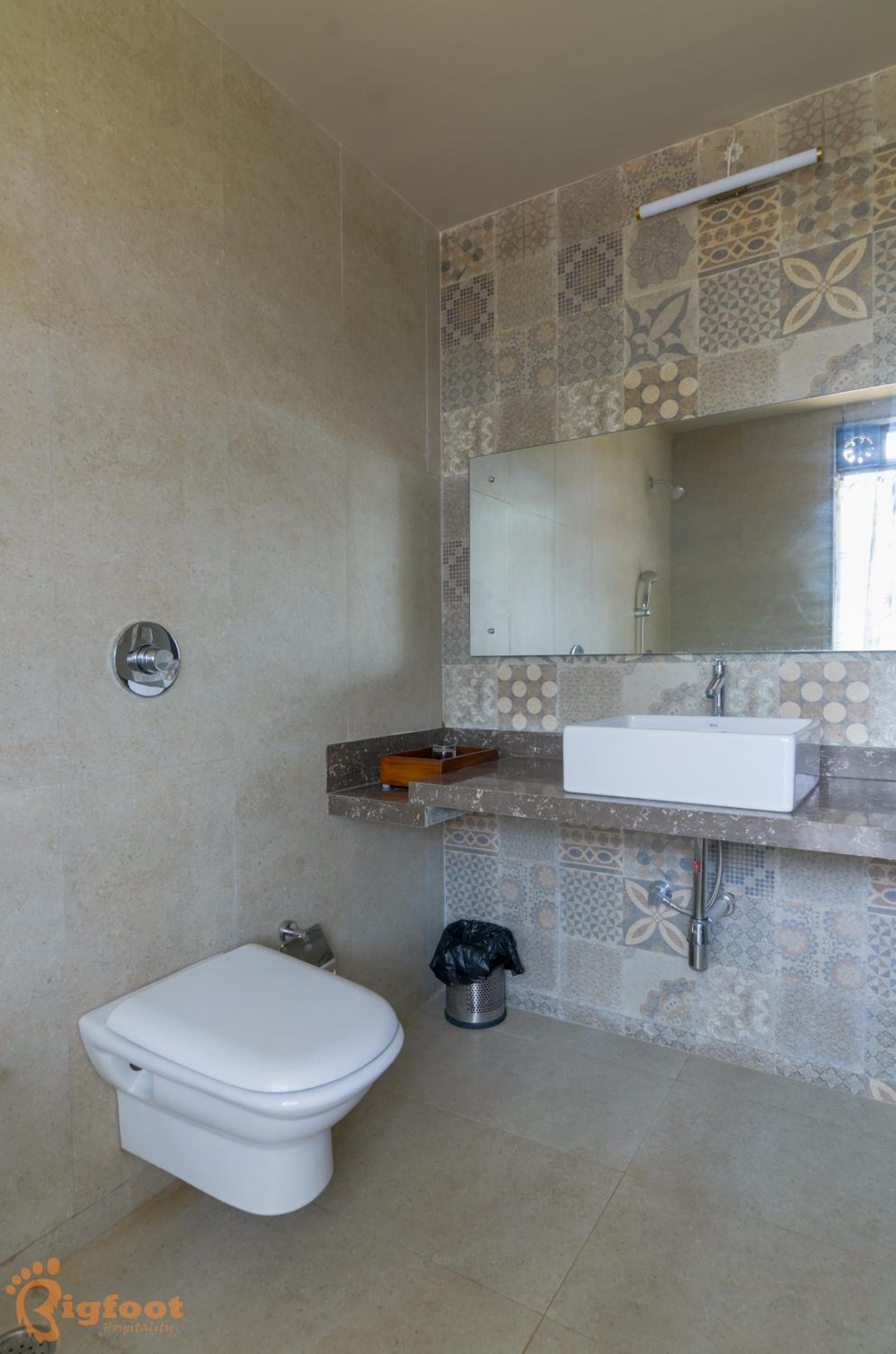 Deluxe Double Room with Bath photo 2