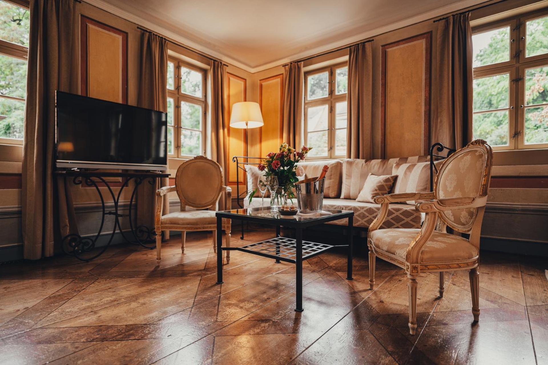 Single Room - Elbauenzimmer