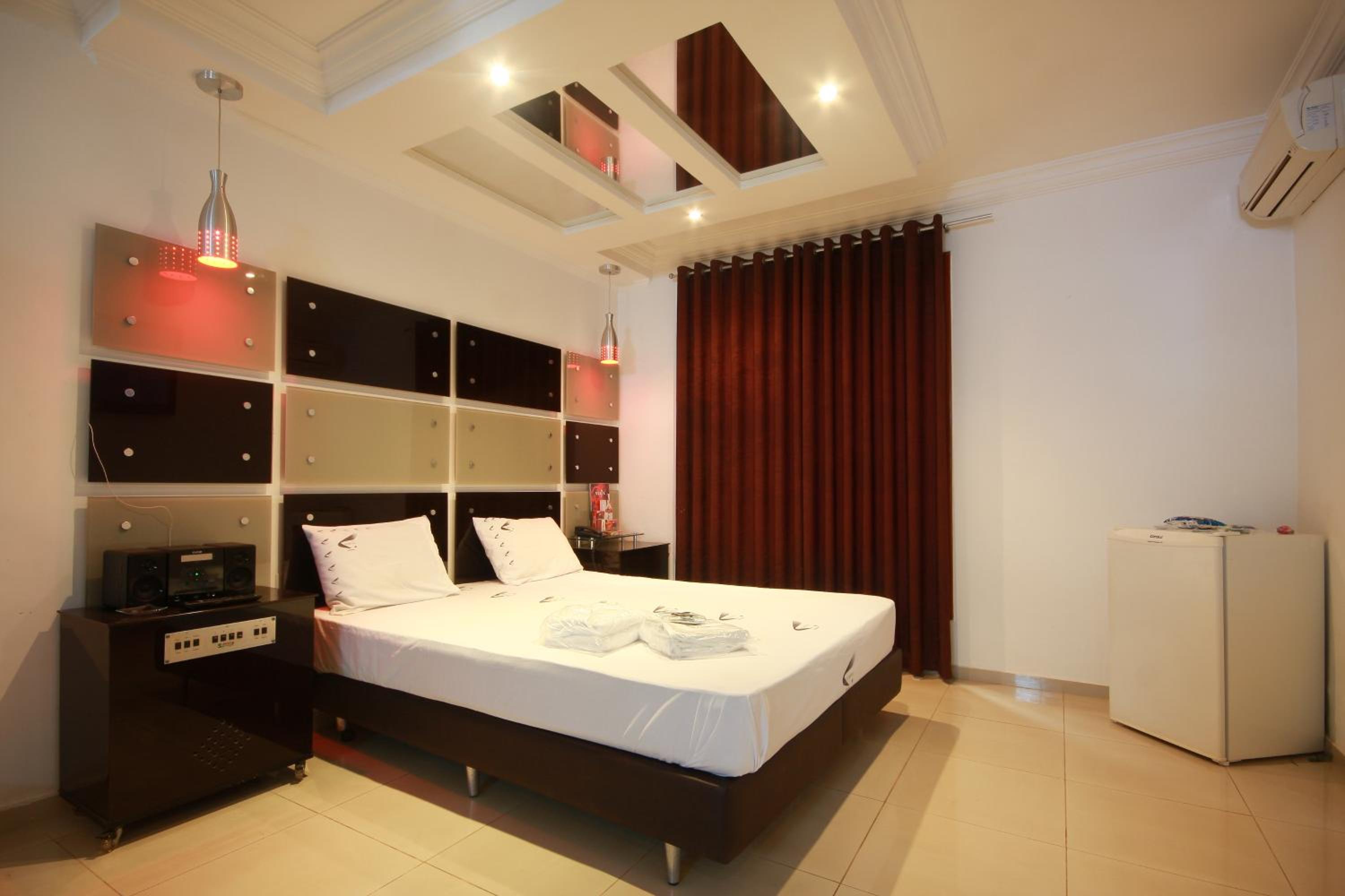 Standard Suite