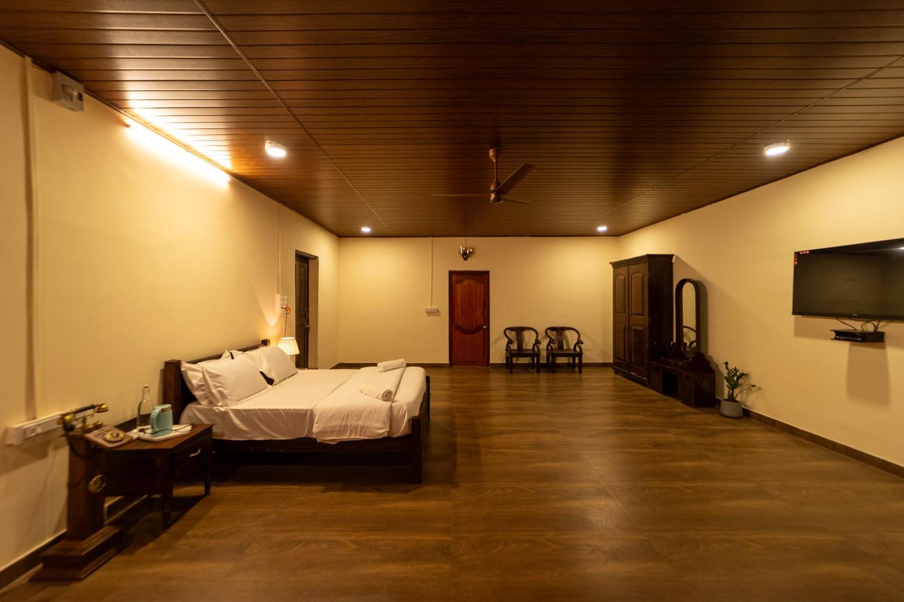 King Room with Garden View photo 2