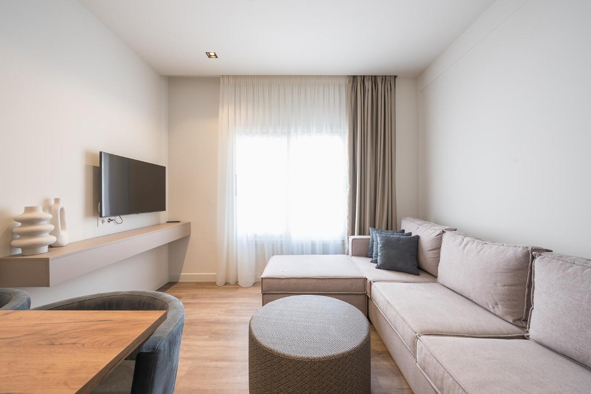 Deluxe Suite photo 1