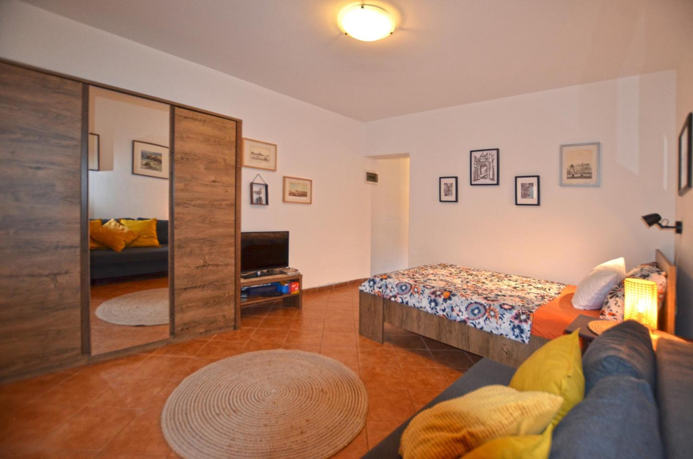 Studio with Terrace
