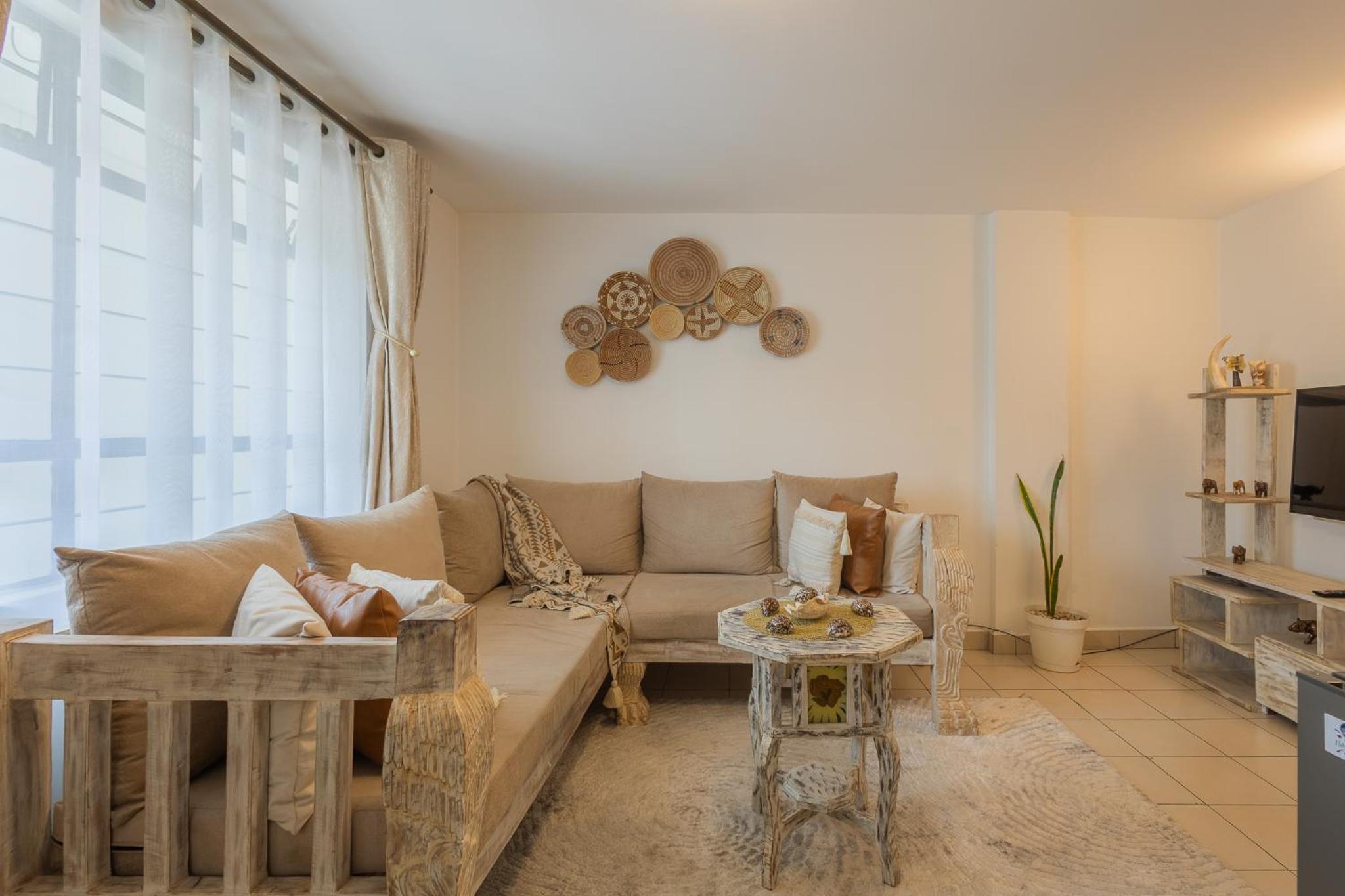 One-Bedroom Apartment - Photo 3