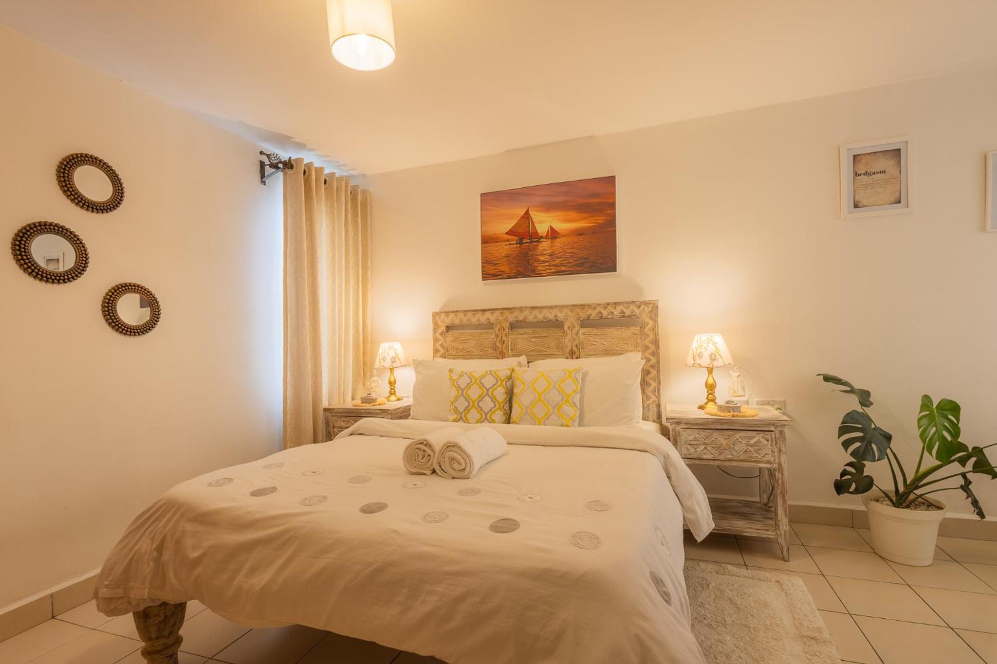 One-Bedroom Apartment - Photo 6