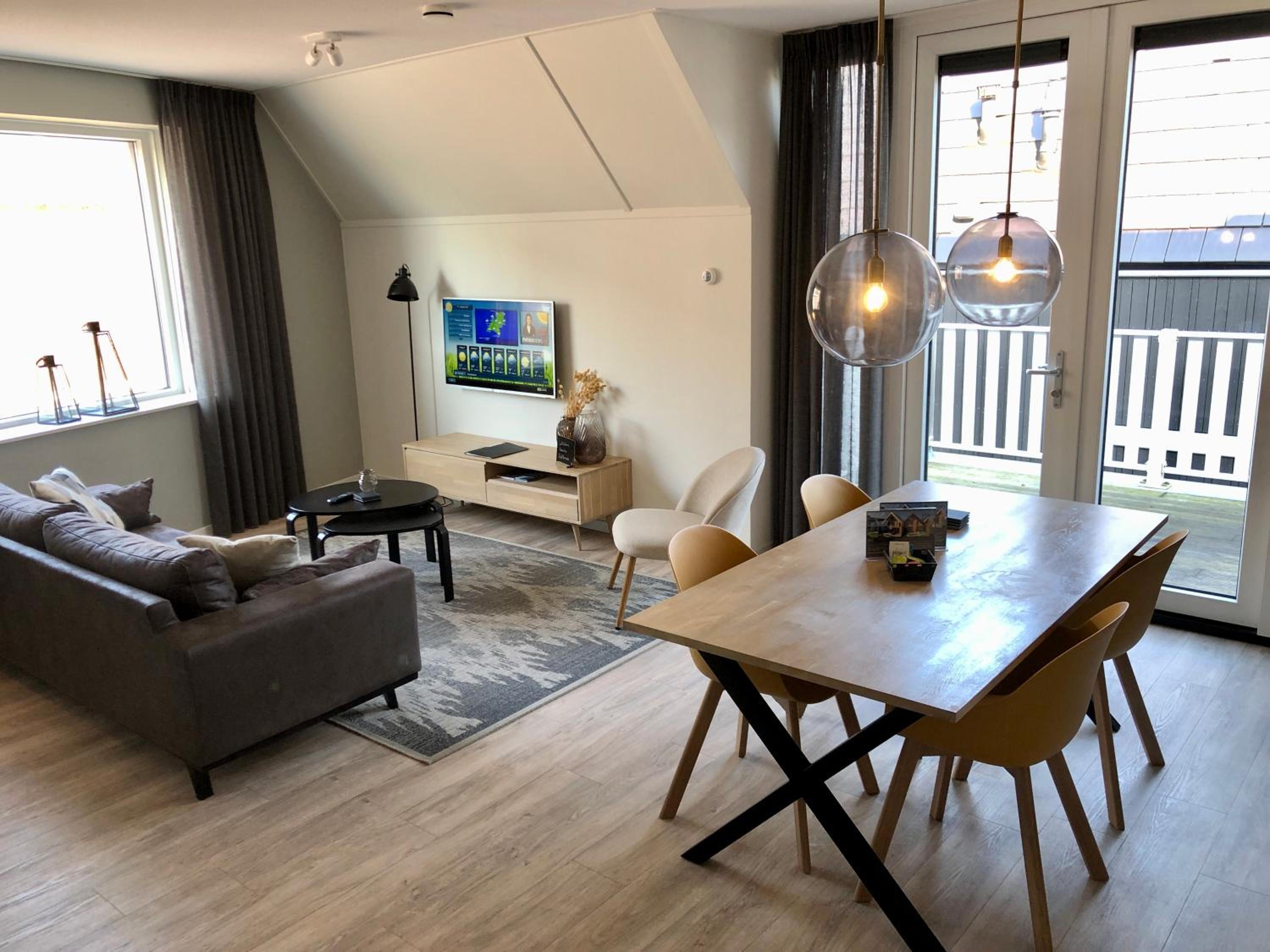 Lodge 20 (pets allowed)
