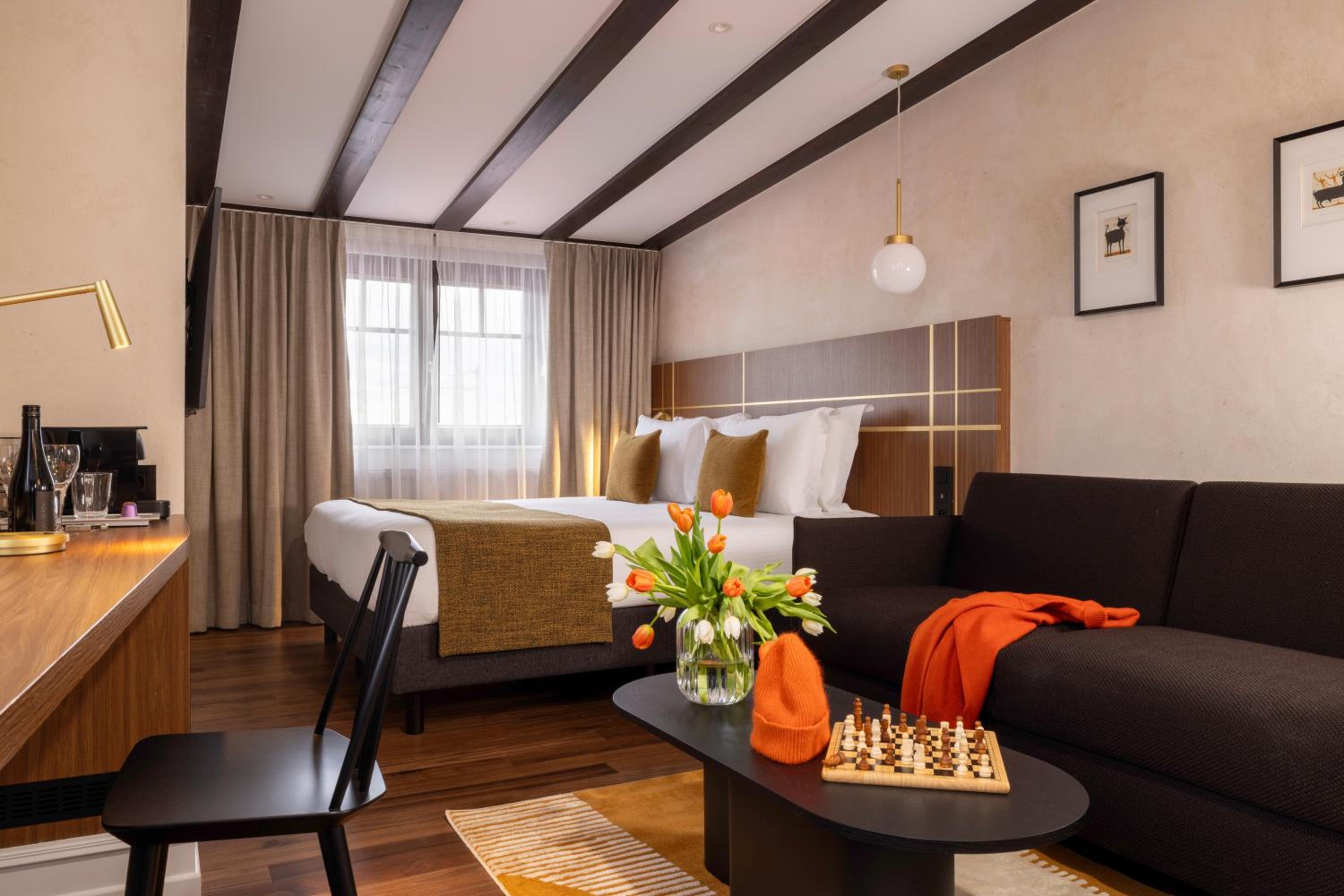 Junior Suite - Photo 12
